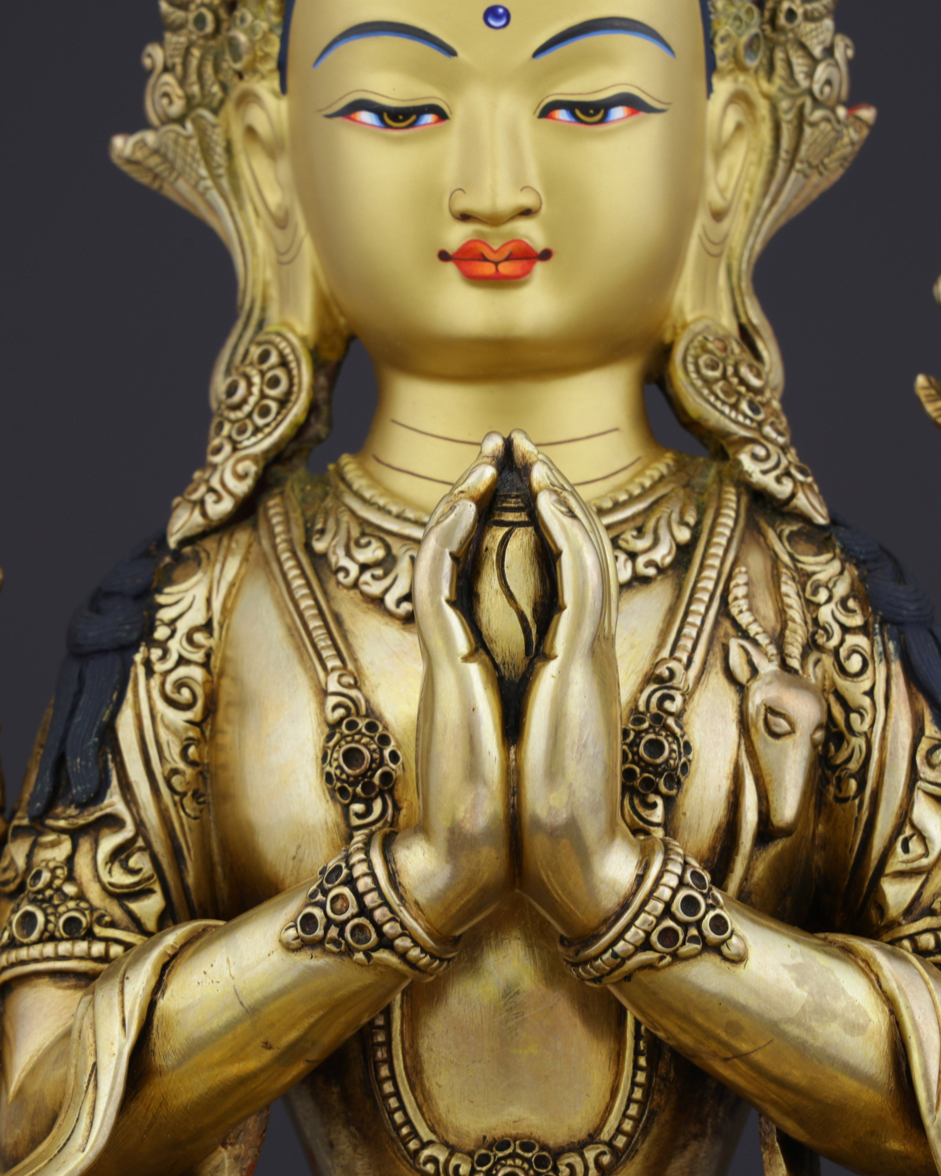 The Embodiment of Compassion | Handcrafted Chengresi Statue
