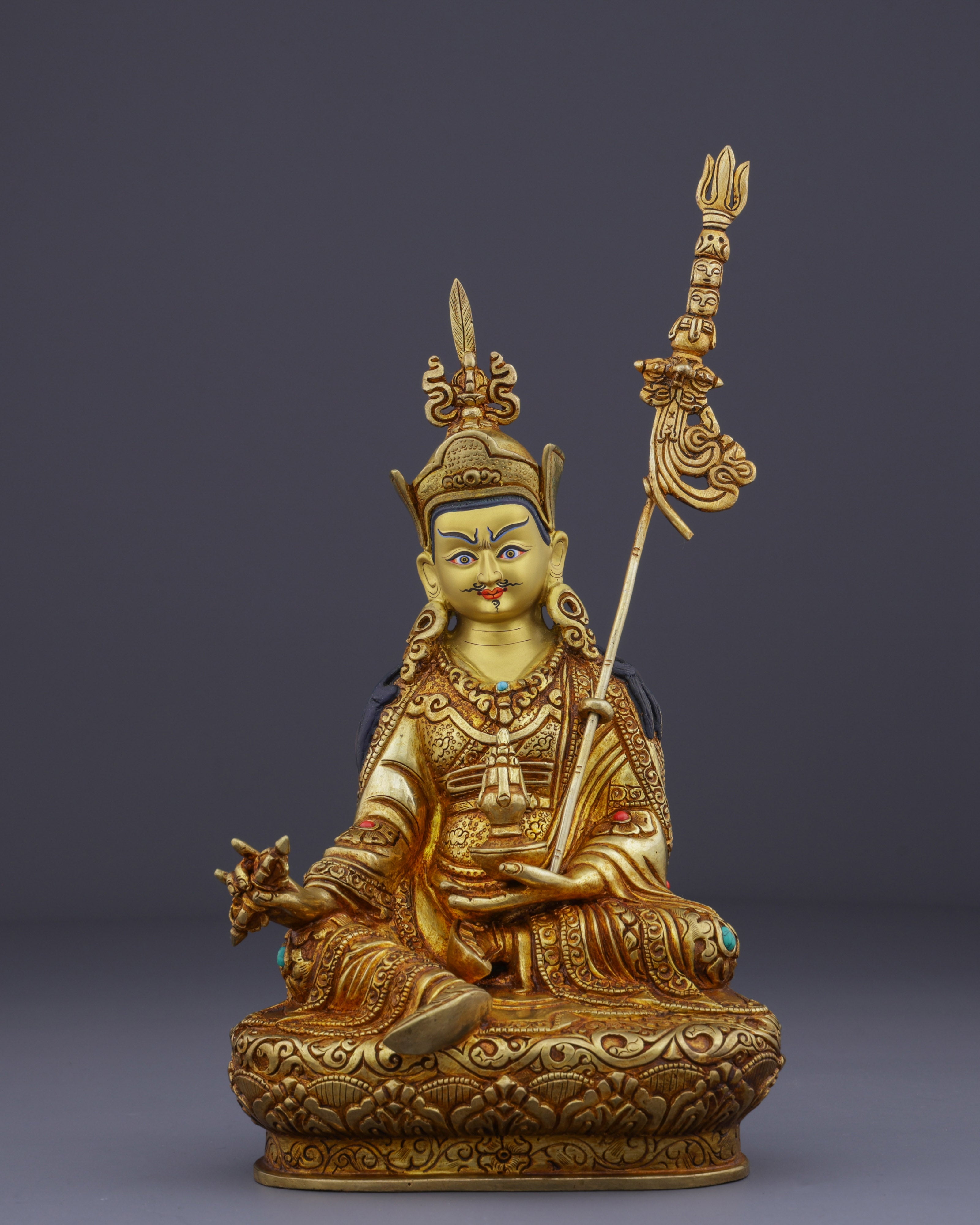 Golden Radiance | Exquisite Guru Ringpoche Masterpiece
