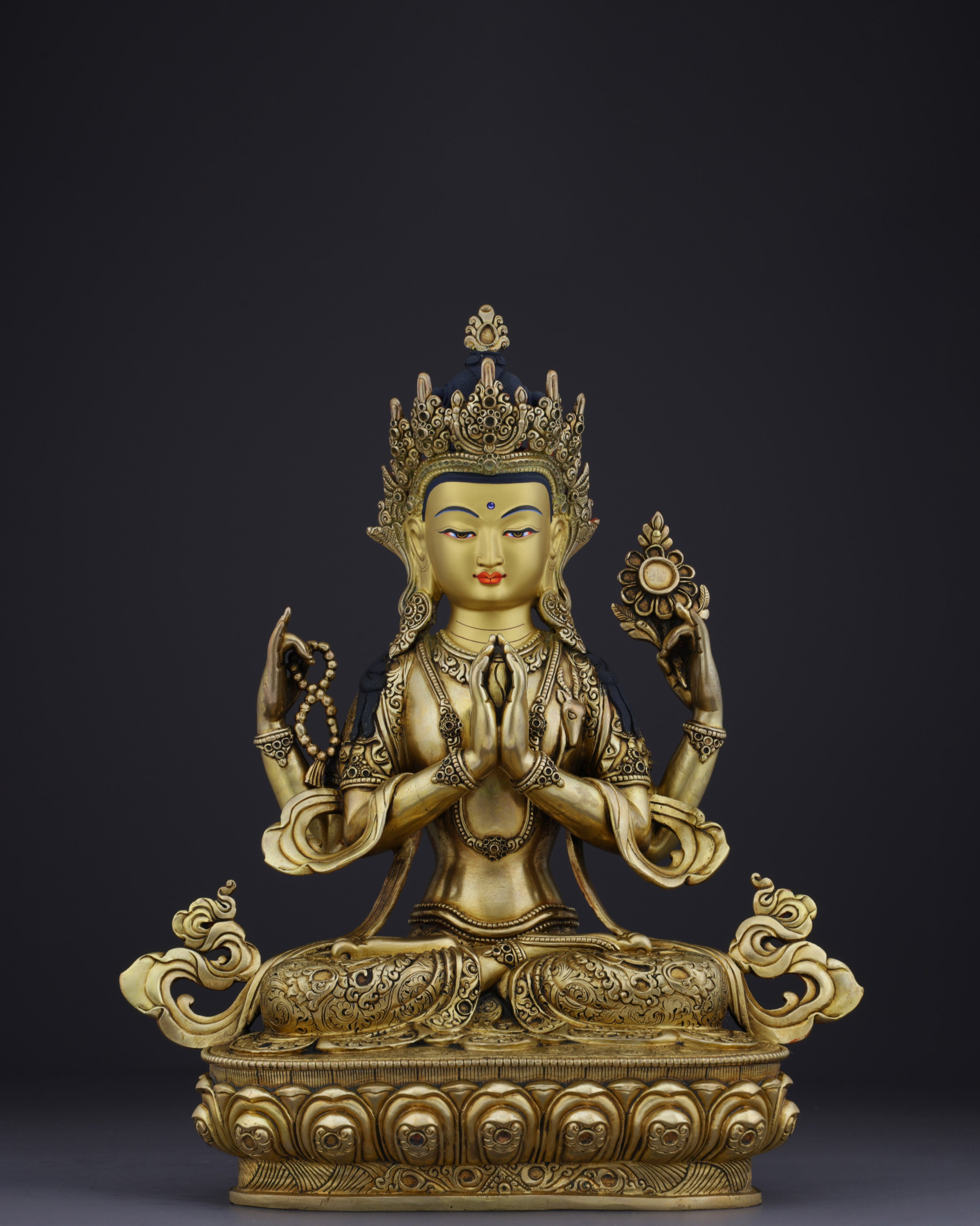 The Embodiment of Compassion | Handcrafted Chengresi Statue