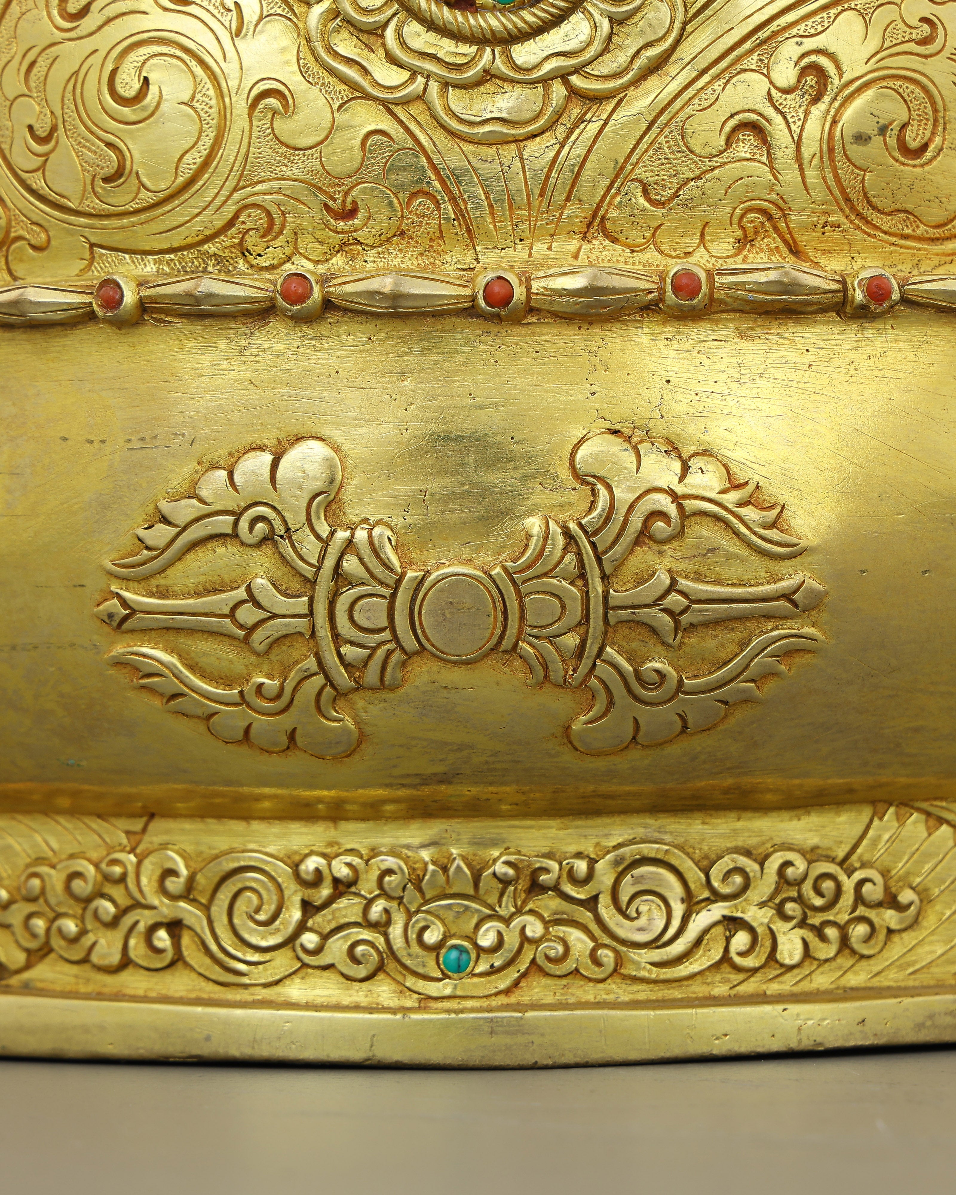 Awakened in Gold | Sakyamuni Buddha Statue That Commands Reverence