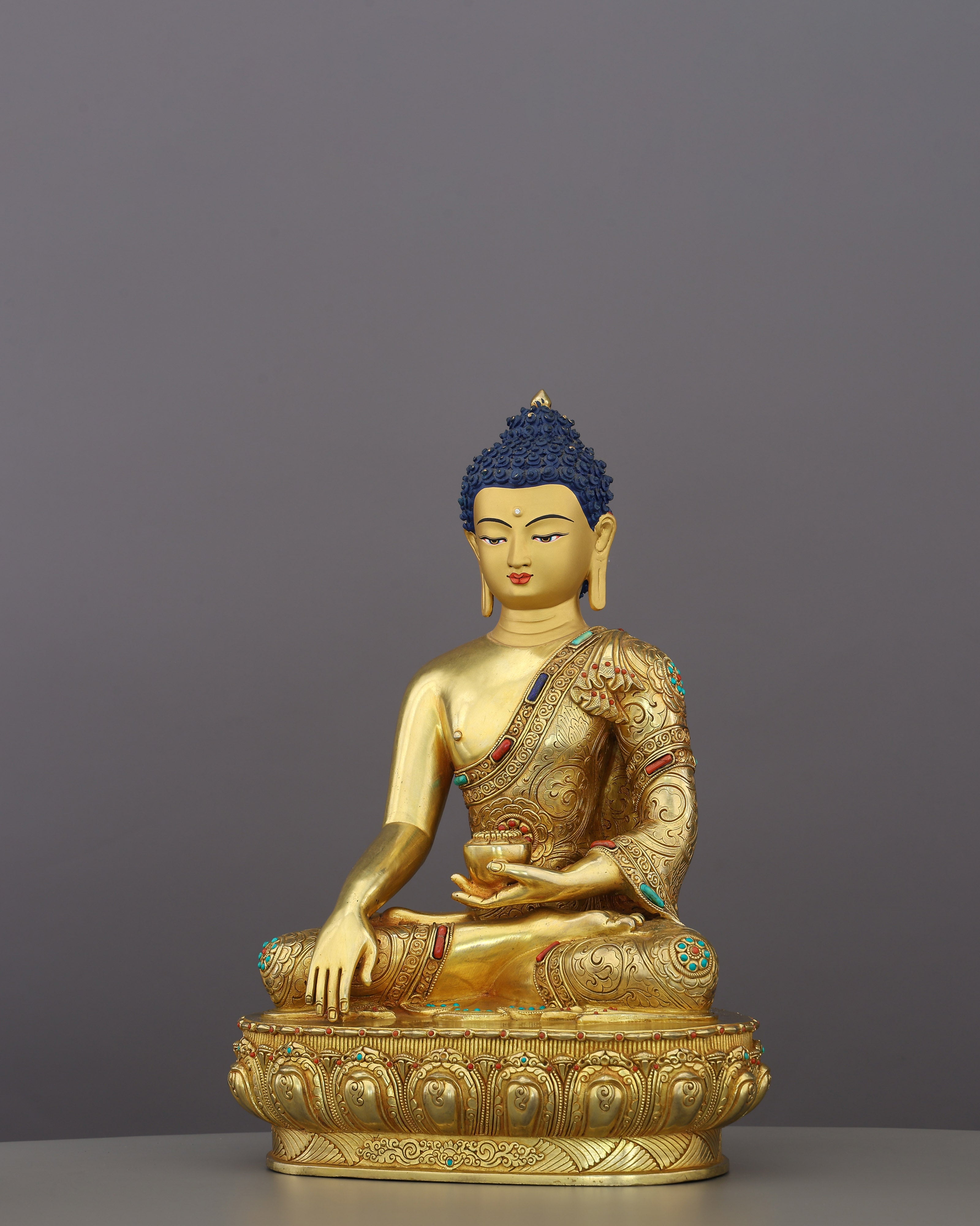 Awakened in Gold | Sakyamuni Buddha Statue That Commands Reverence