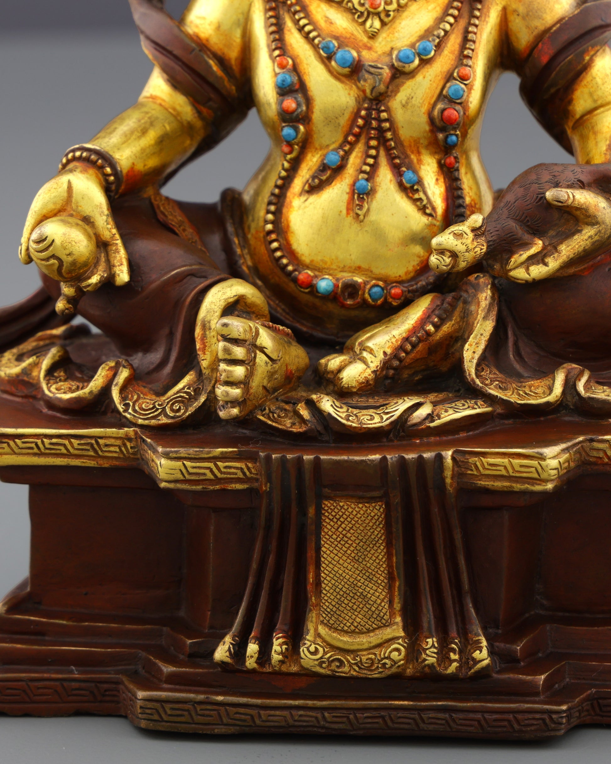 Ratna Kuber Statue | The Divine Guardian of Prosperity and Abundance - Authentic Handcrafted Statue