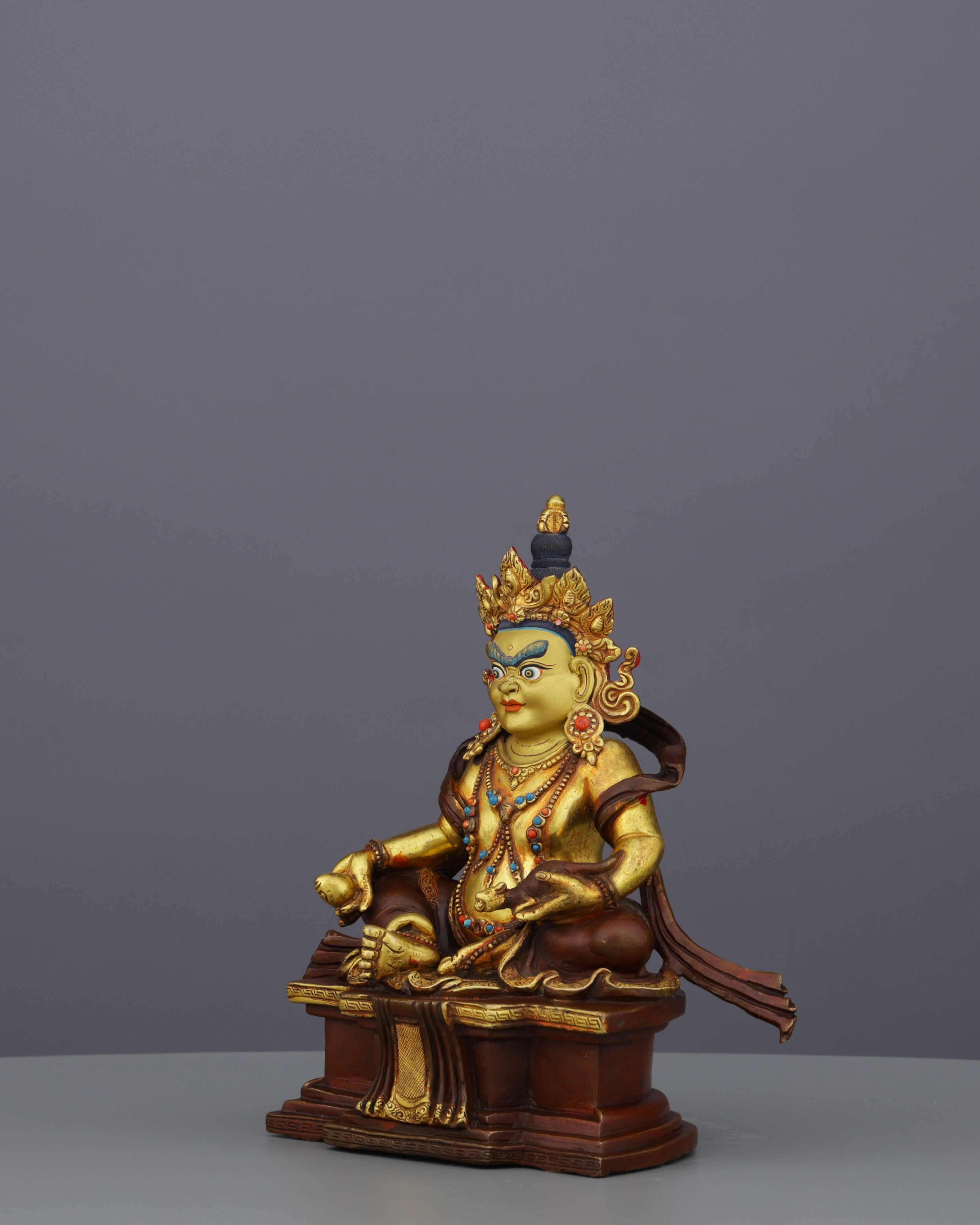Ratna Kuber Statue | The Divine Guardian of Prosperity and Abundance