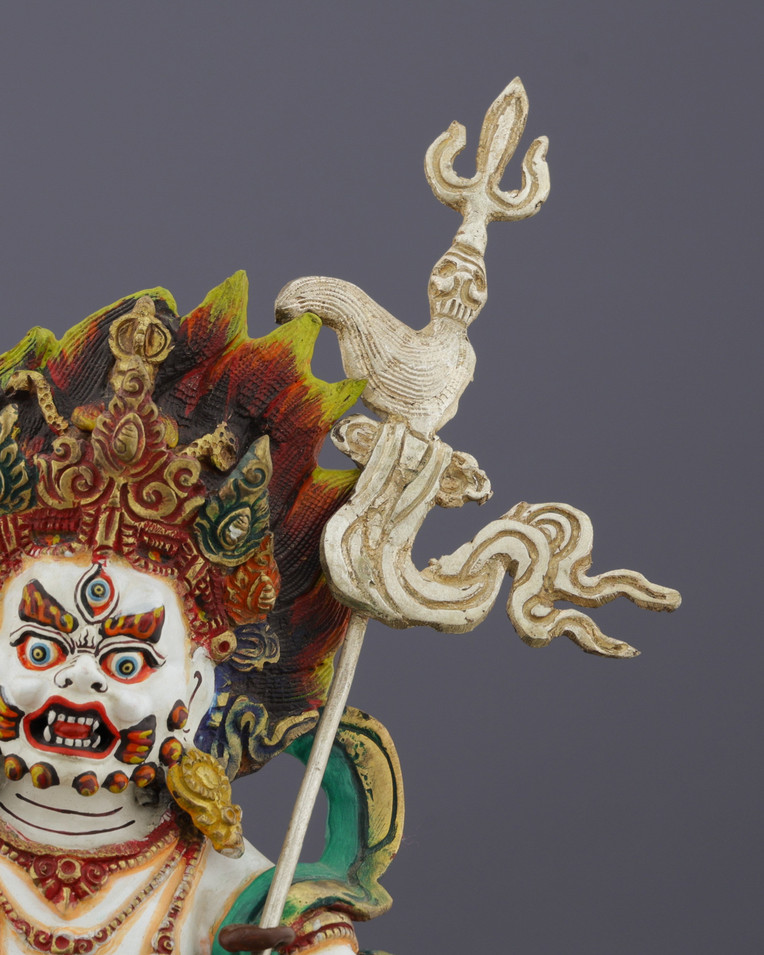 White Dzambhala Statue | Divine Bestower of Wealth and Prosperity