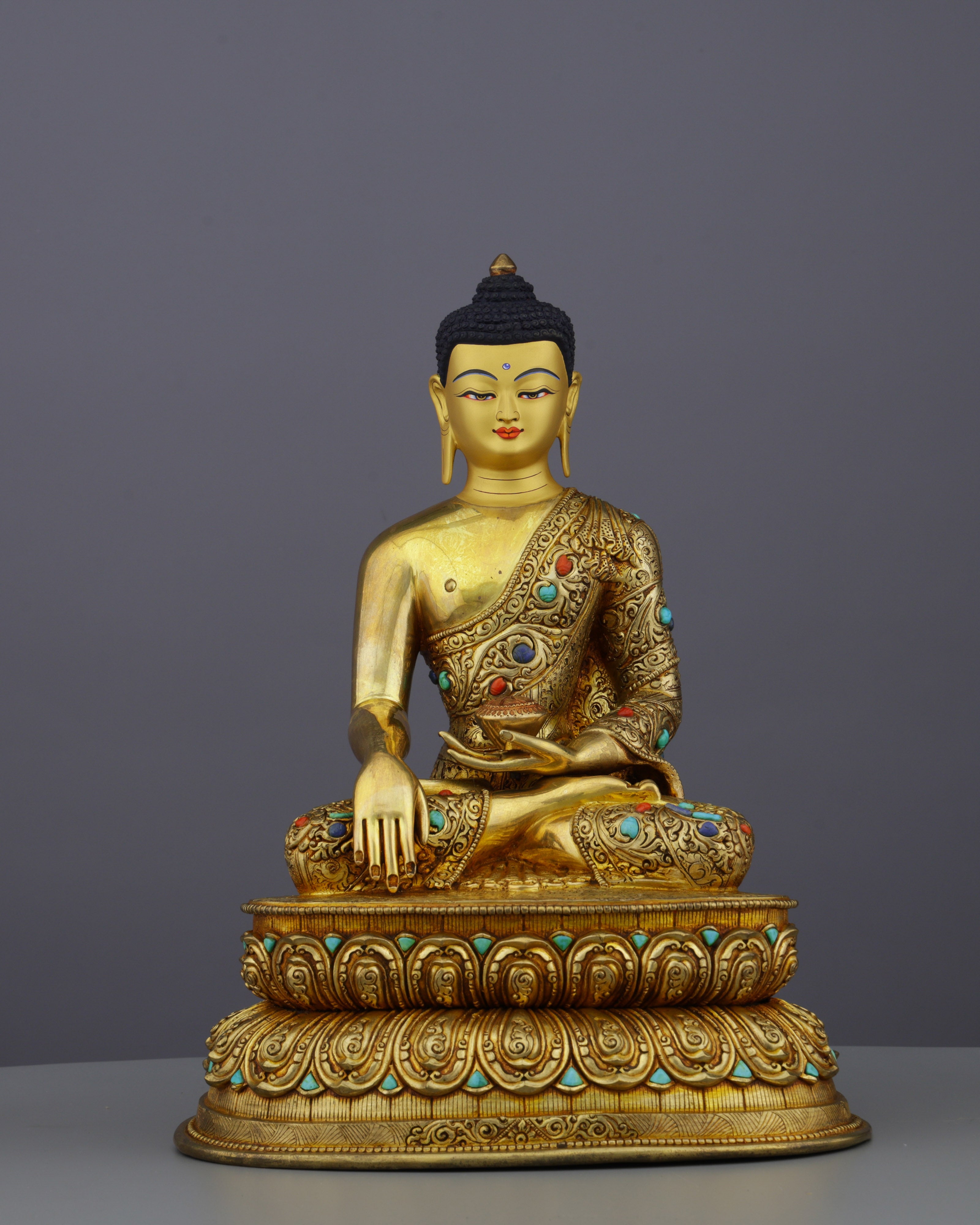 Handcrafted Sakyamuni Buddha Statue | A Masterpiece of Nepalese Artistry