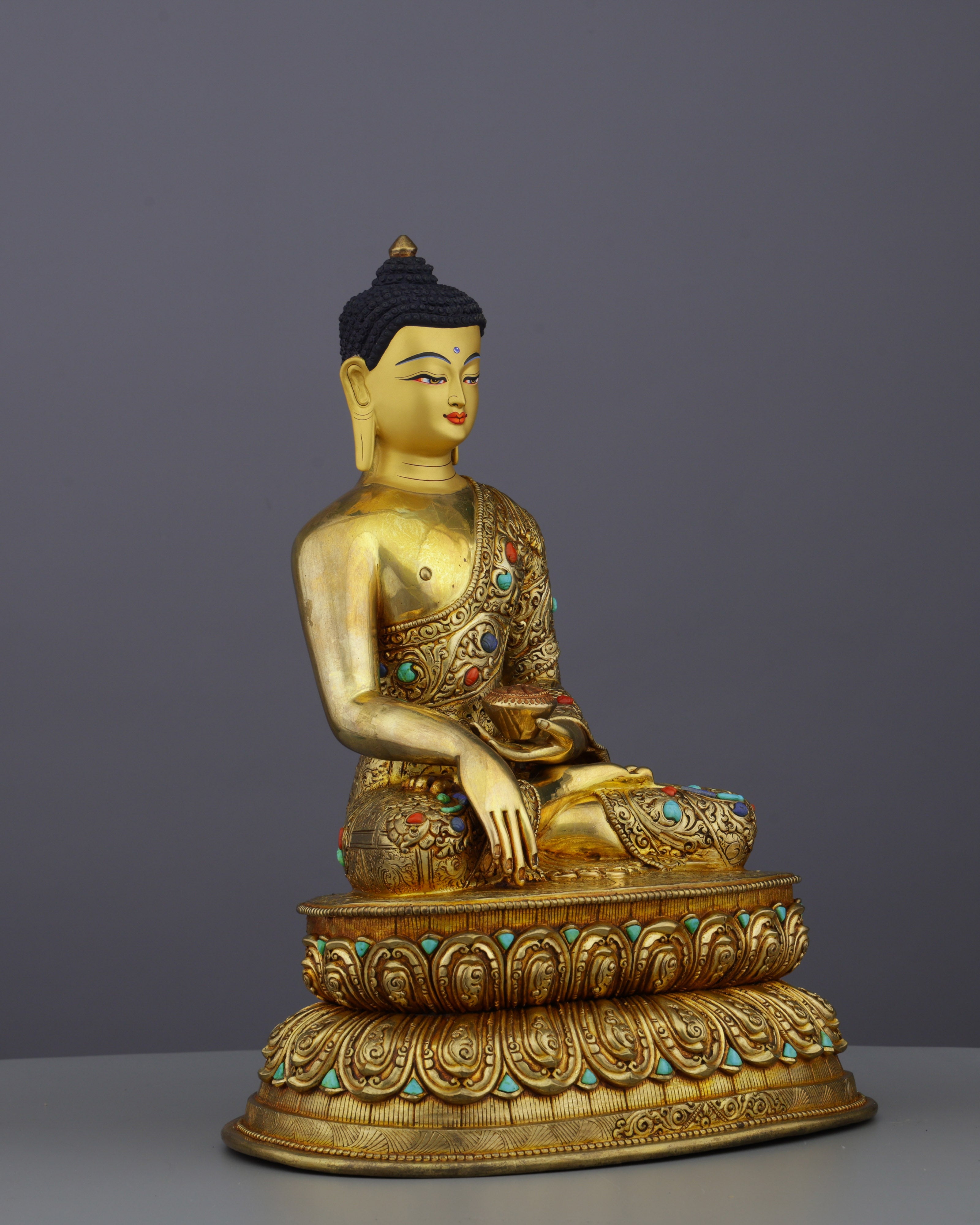 Handcrafted Sakyamuni Buddha Statue | A Masterpiece of Nepalese Artistry