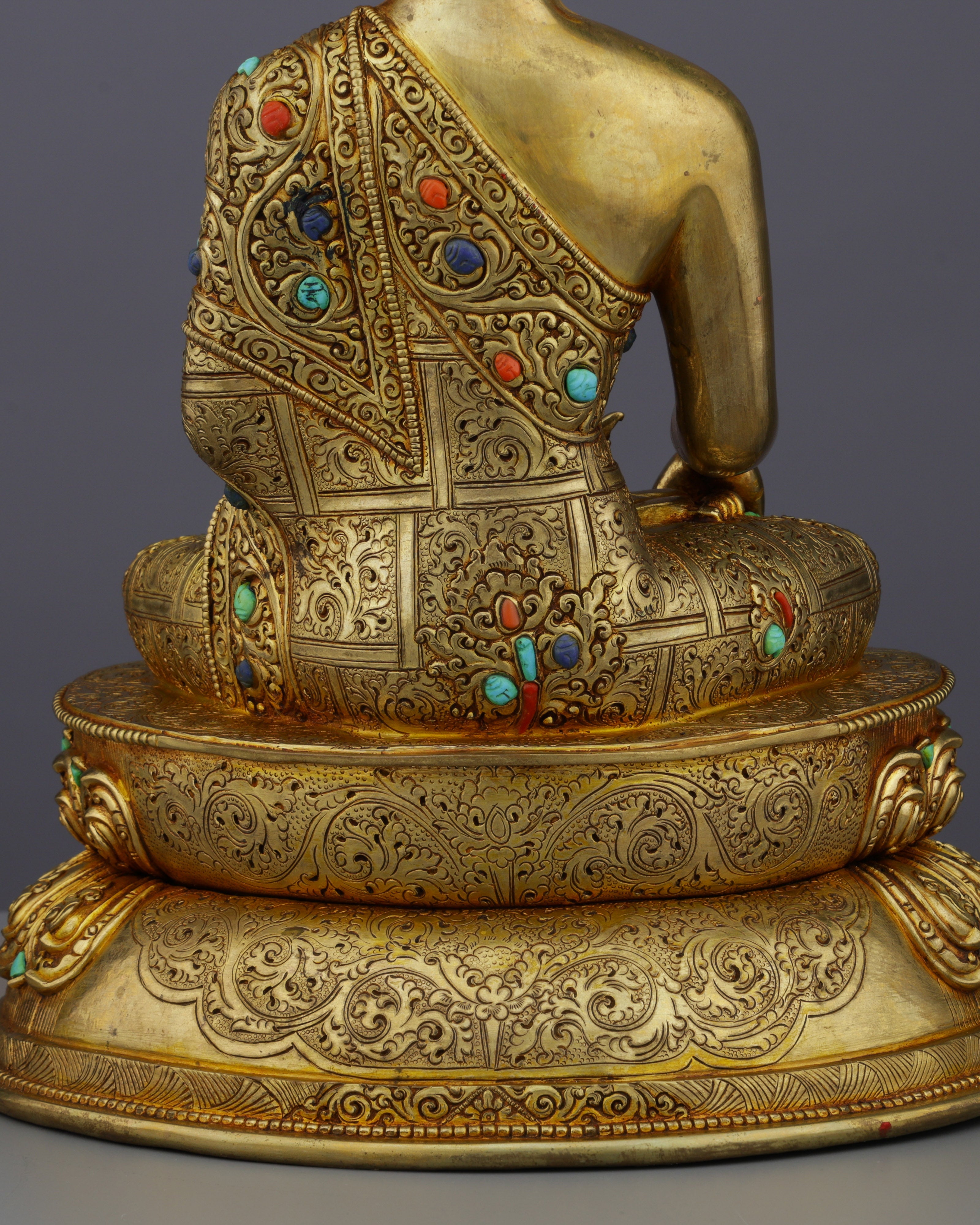 Handcrafted Sakyamuni Buddha Statue | A Masterpiece of Nepalese Artistry