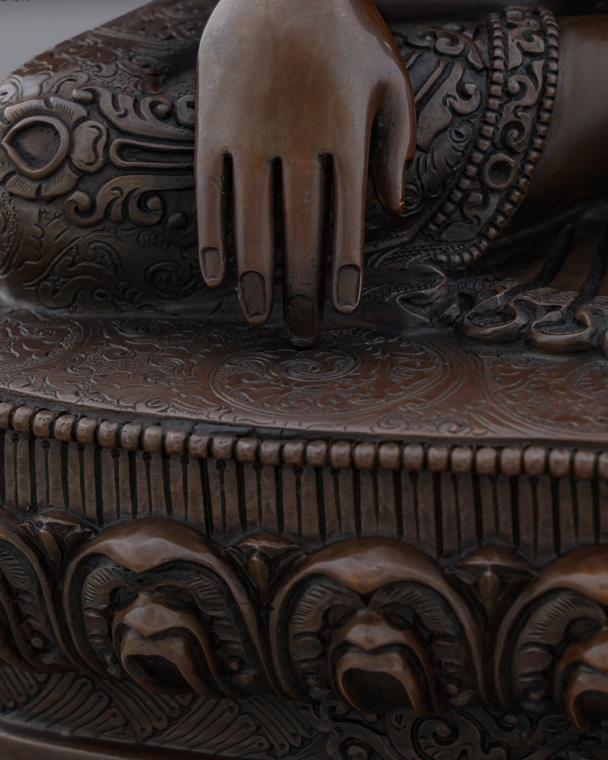 Oxidized Sakyamuni Buddha | Timeless Elegance in Nepalese Bronze Artistry - Authentic Handcrafted Statue