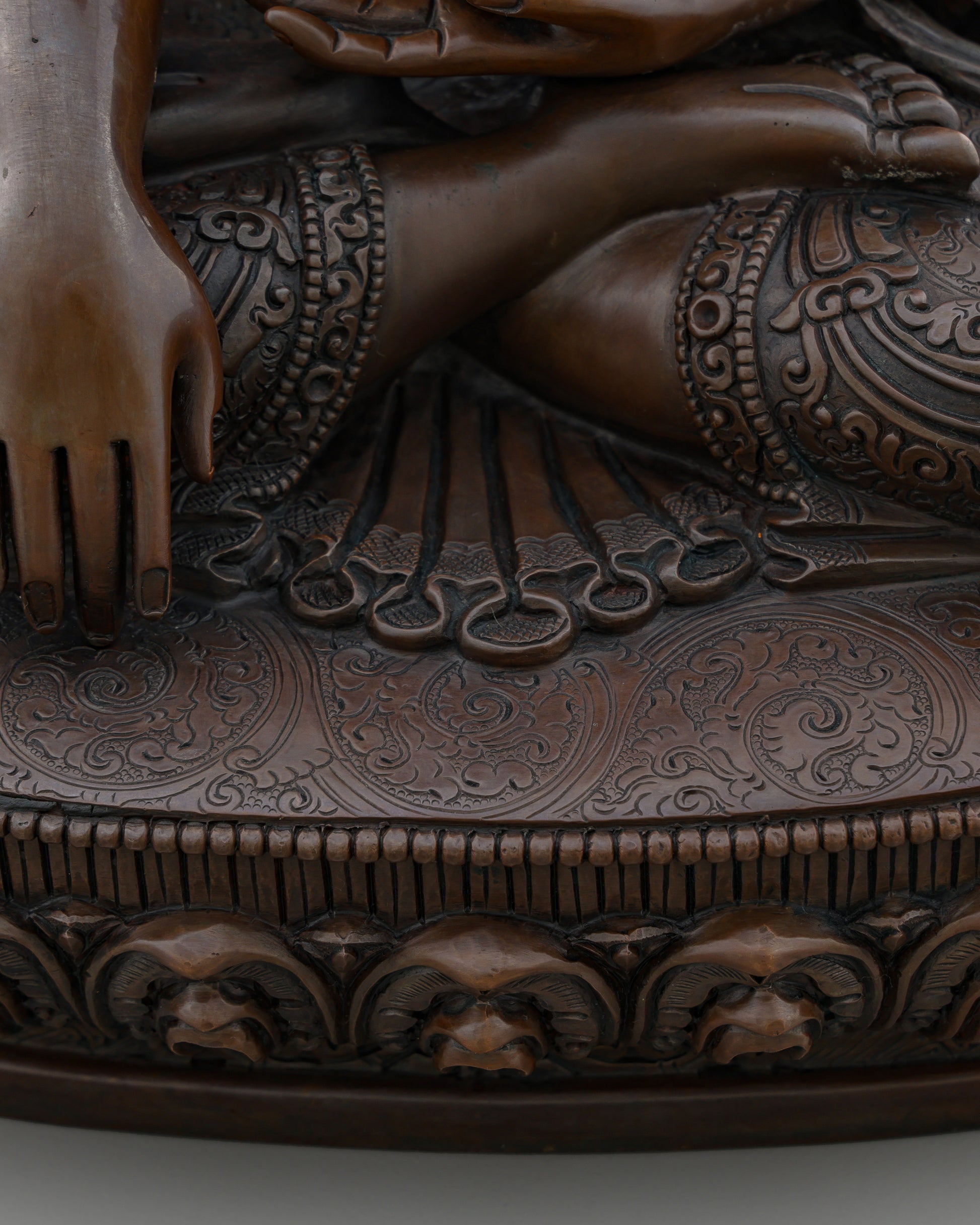 Oxidized Sakyamuni Buddha | Timeless Elegance in Nepalese Bronze Artistry - Authentic Handcrafted Statue