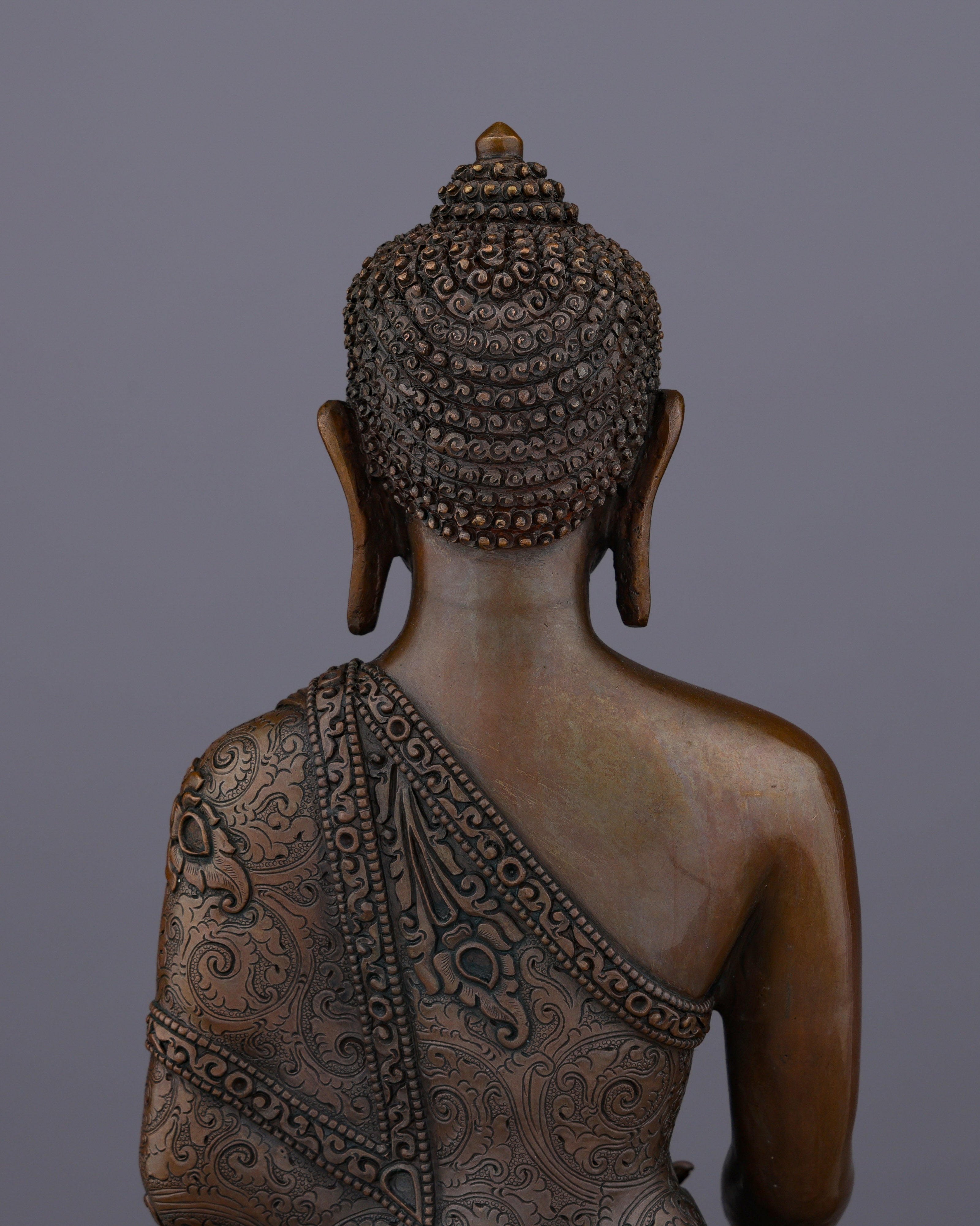 Oxidized Sakyamuni Buddha | Timeless Elegance in Nepalese Bronze Artistry