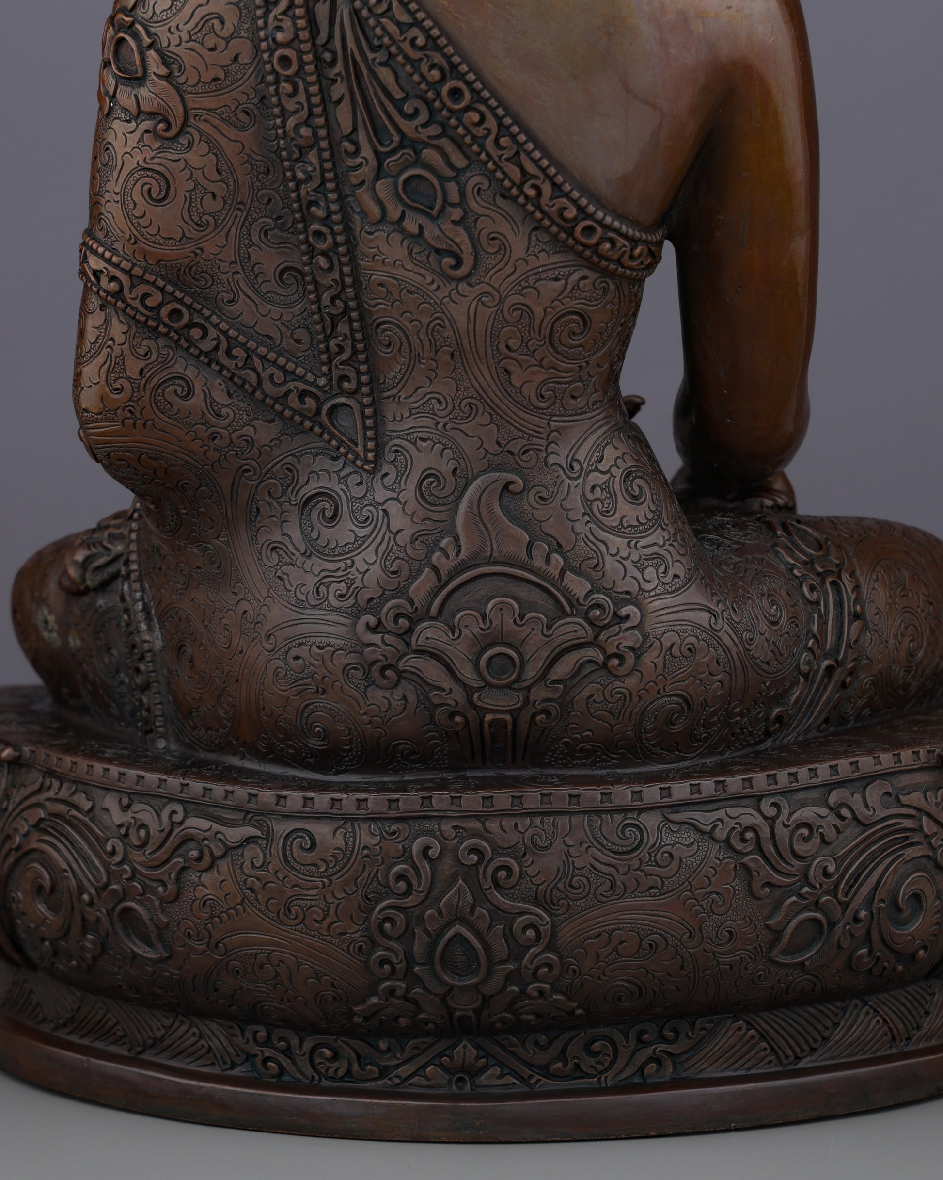 Oxidized Sakyamuni Buddha | Timeless Elegance in Nepalese Bronze Artistry - Authentic Handcrafted Statue