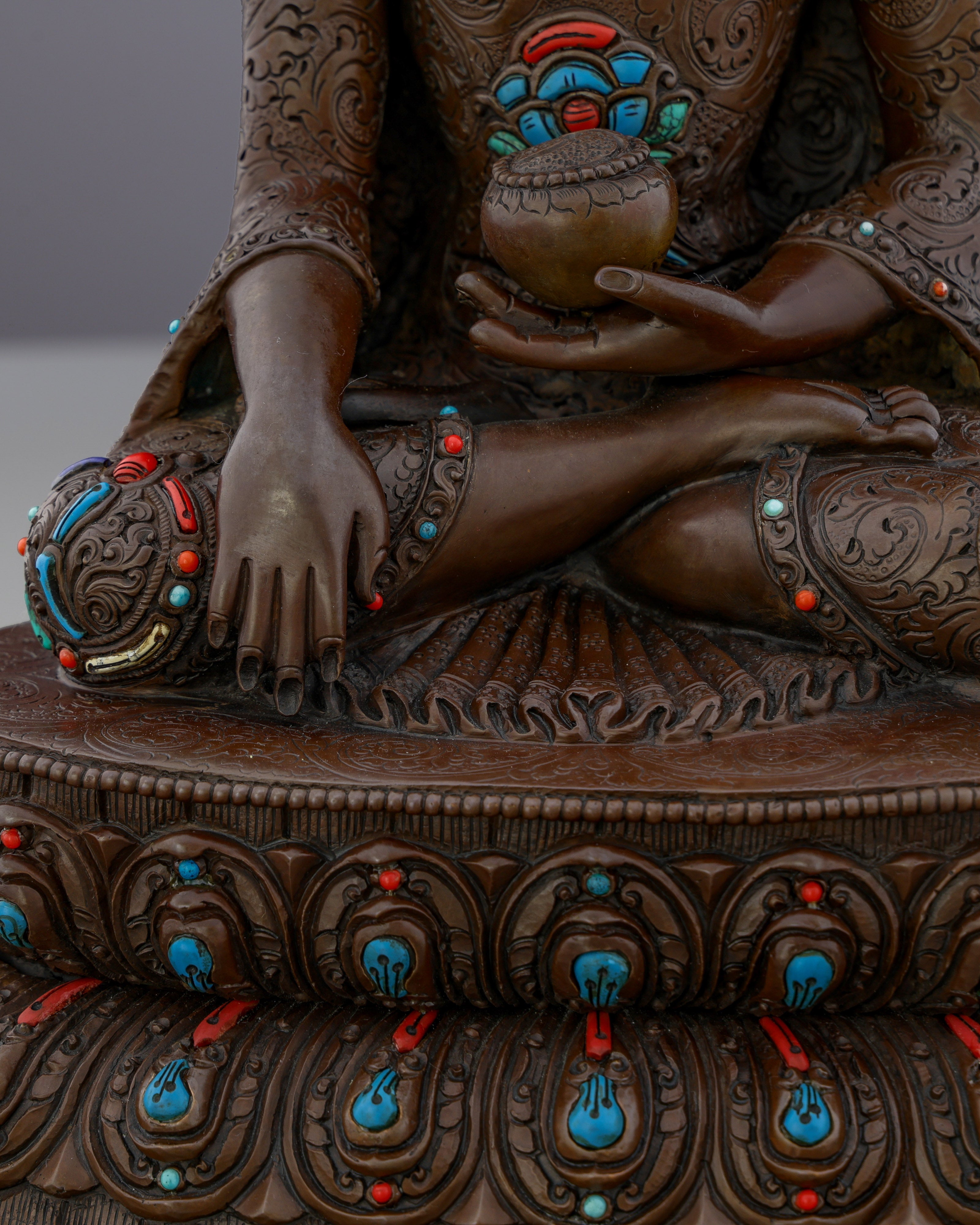 Oxidized Sakyamuni Buddha with Gemstones |  A Jewel of Nepalese Craftsmanship