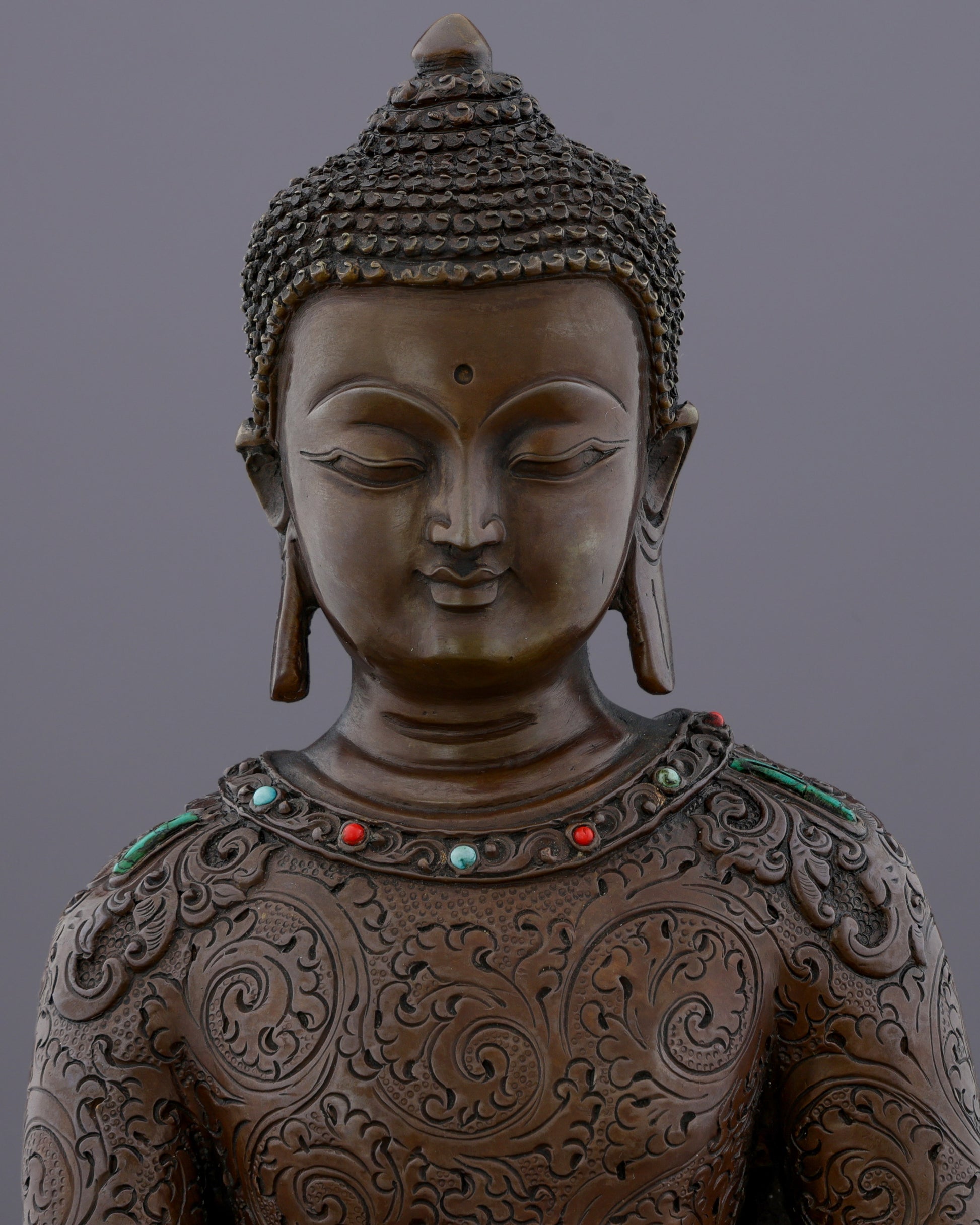 Oxidized Sakyamuni Buddha with Gemstones |  A Jewel of Nepalese Craftsmanship - Authentic Handcrafted Statue