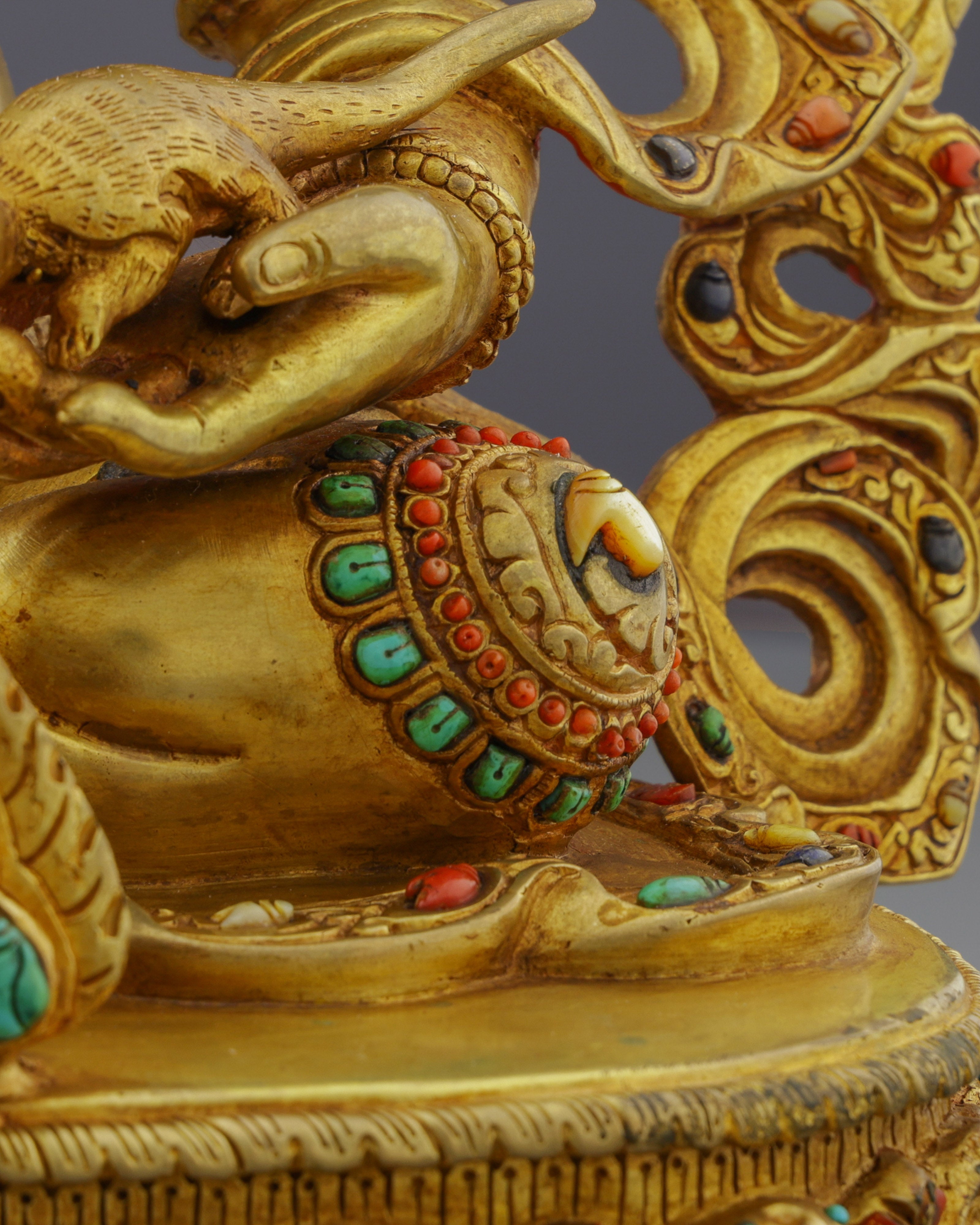 Prosperity Unleashed | Magnificent Nepalese Dzambhala Statue - Guardian of Wealth and Abundance