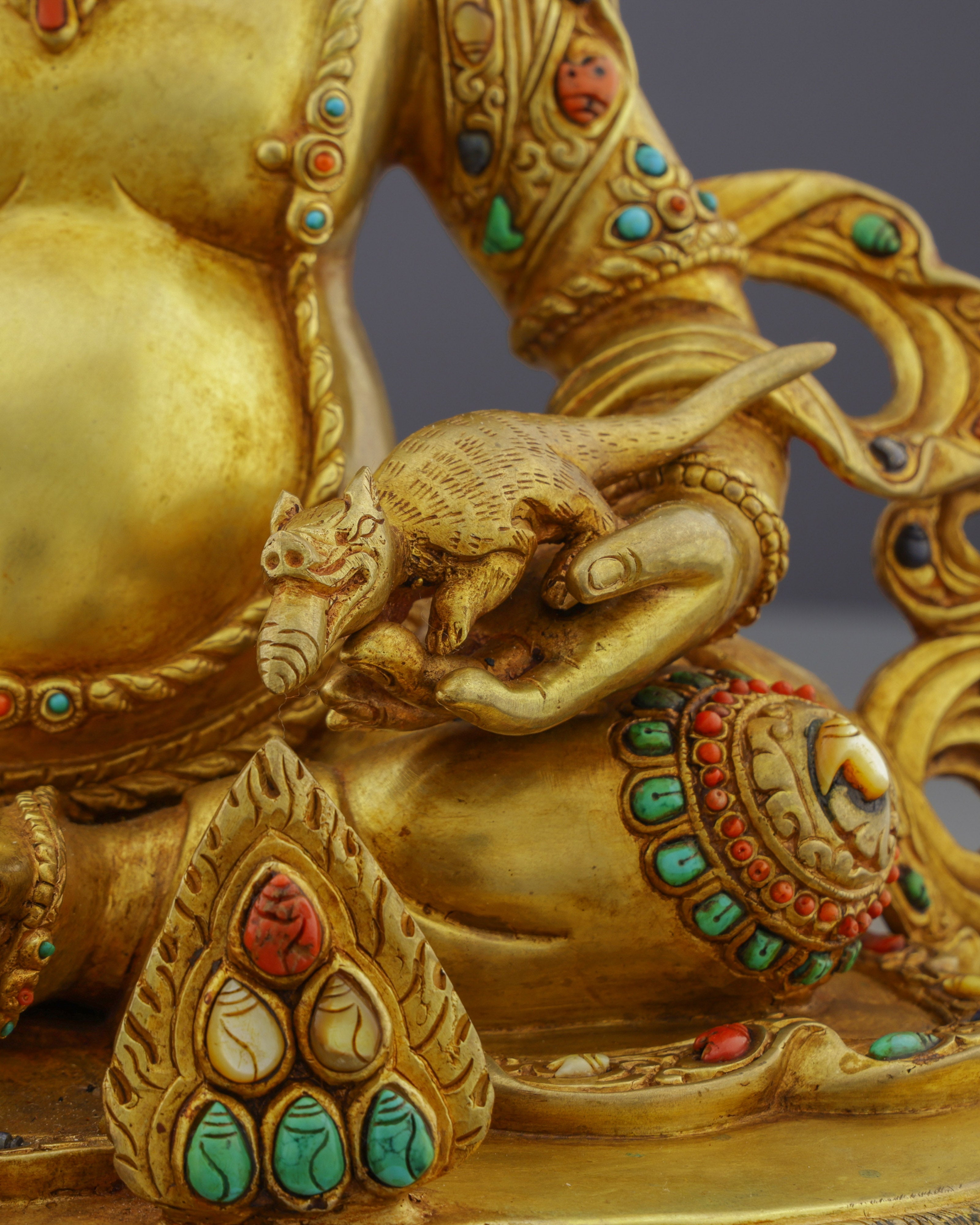 Prosperity Unleashed | Magnificent Nepalese Dzambhala Statue - Guardian of Wealth and Abundance