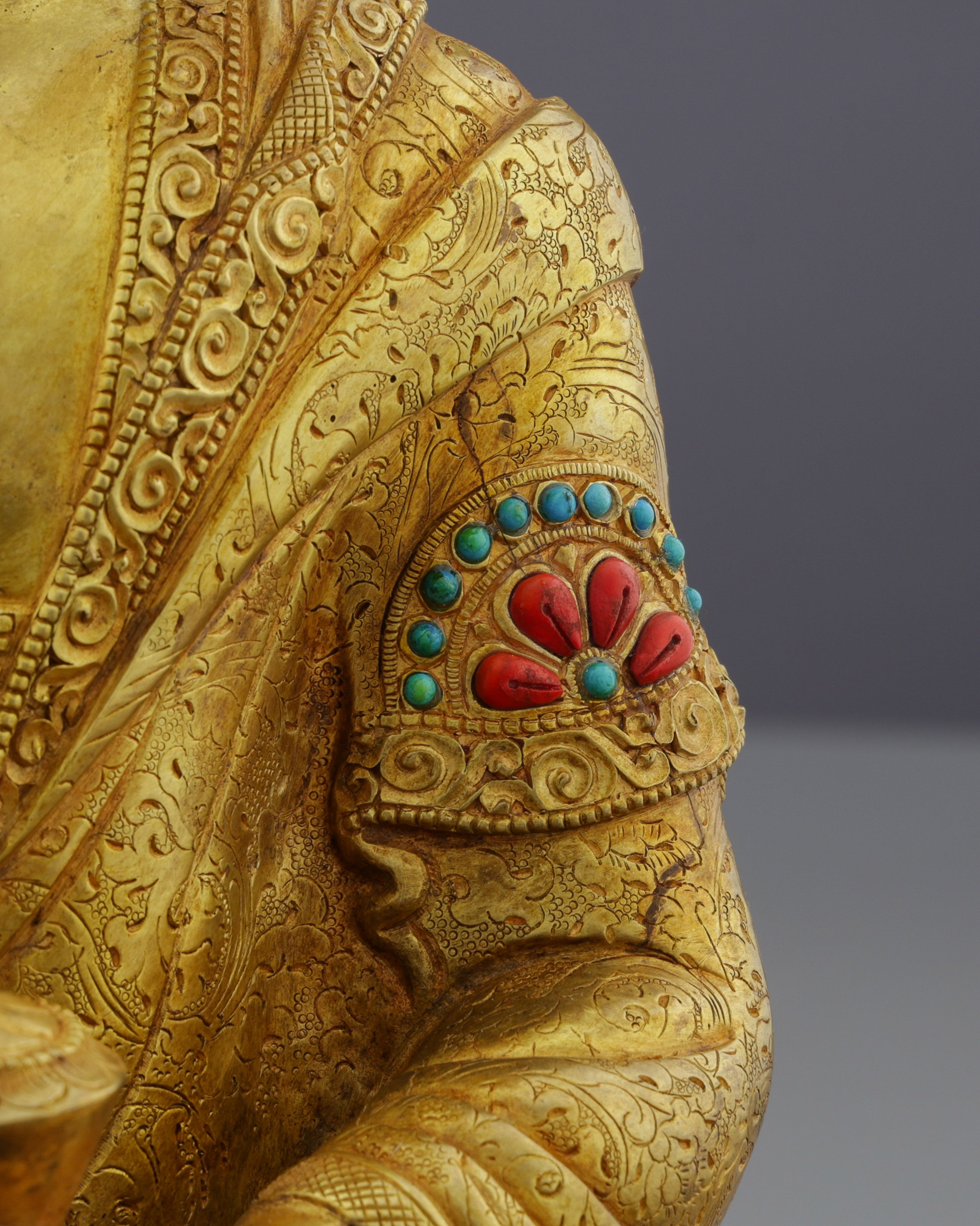 Enlightened Splendor | Exquisite Nepalese Sakyamuni Buddha Statue - The Awakened One's Timeless Grace