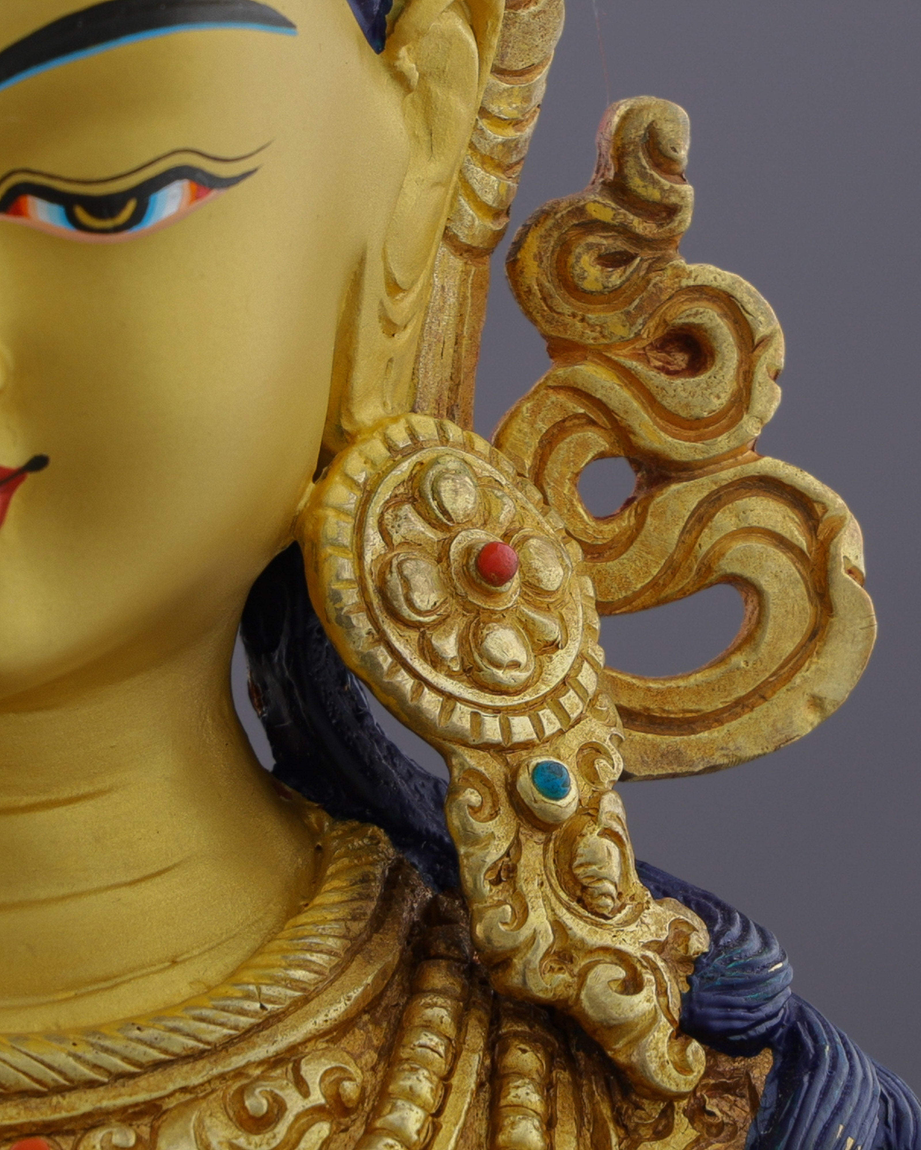 Eternal Radiance | Nepalese Handcrafted 24K Gold Gilded Amitayus Statue – A Masterpiece of Longevity and Wisdom