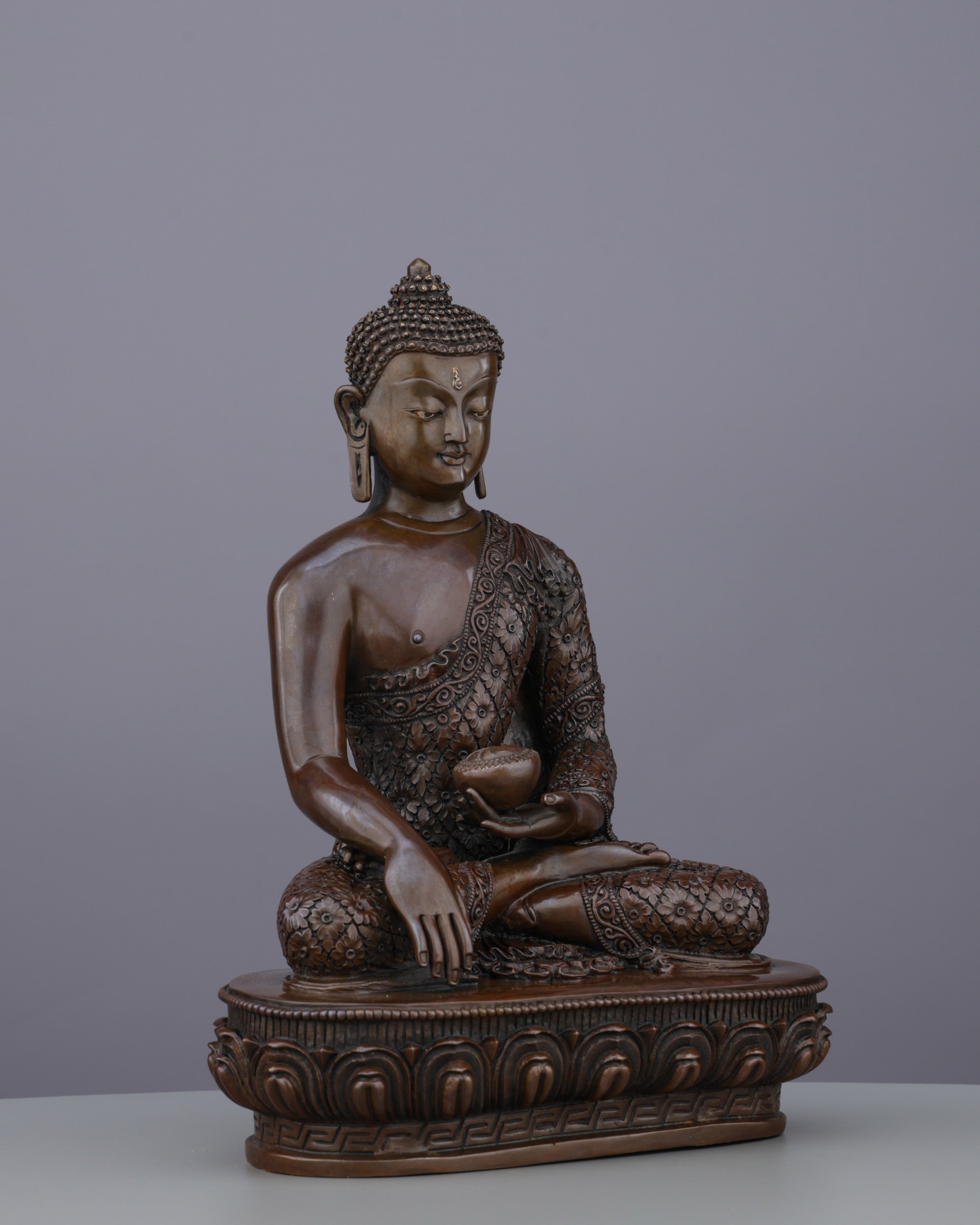 Oxidized Sakyamuni Buddha Statue | The Enlightened One's Timeless Presence