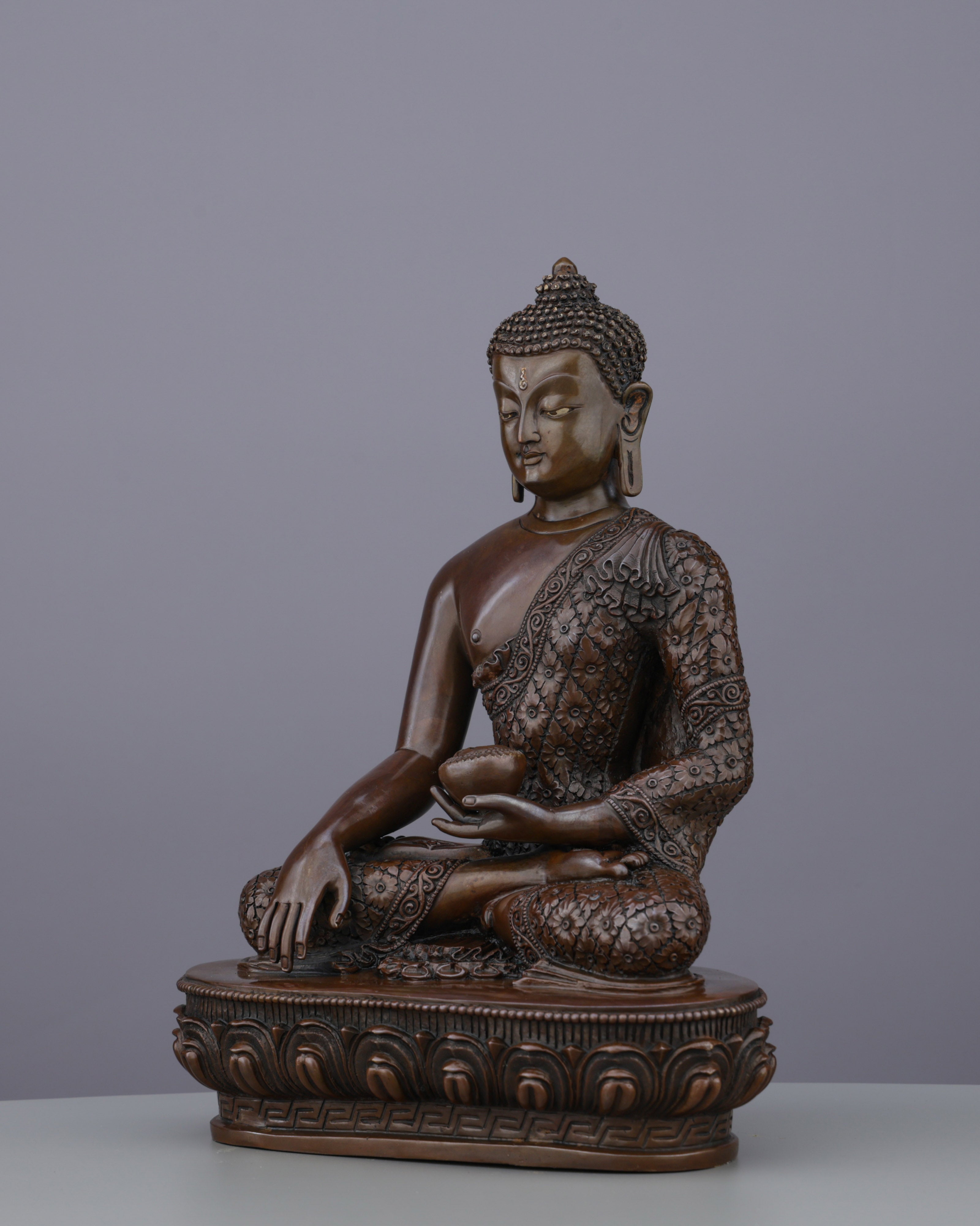 Oxidized Sakyamuni Buddha Statue | The Enlightened One's Timeless Presence