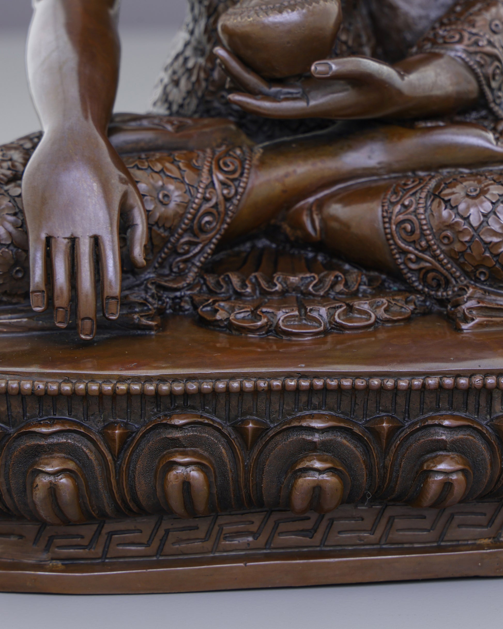 Oxidized Sakyamuni Buddha Statue | The Enlightened One's Timeless Presence - Authentic Handcrafted Statue