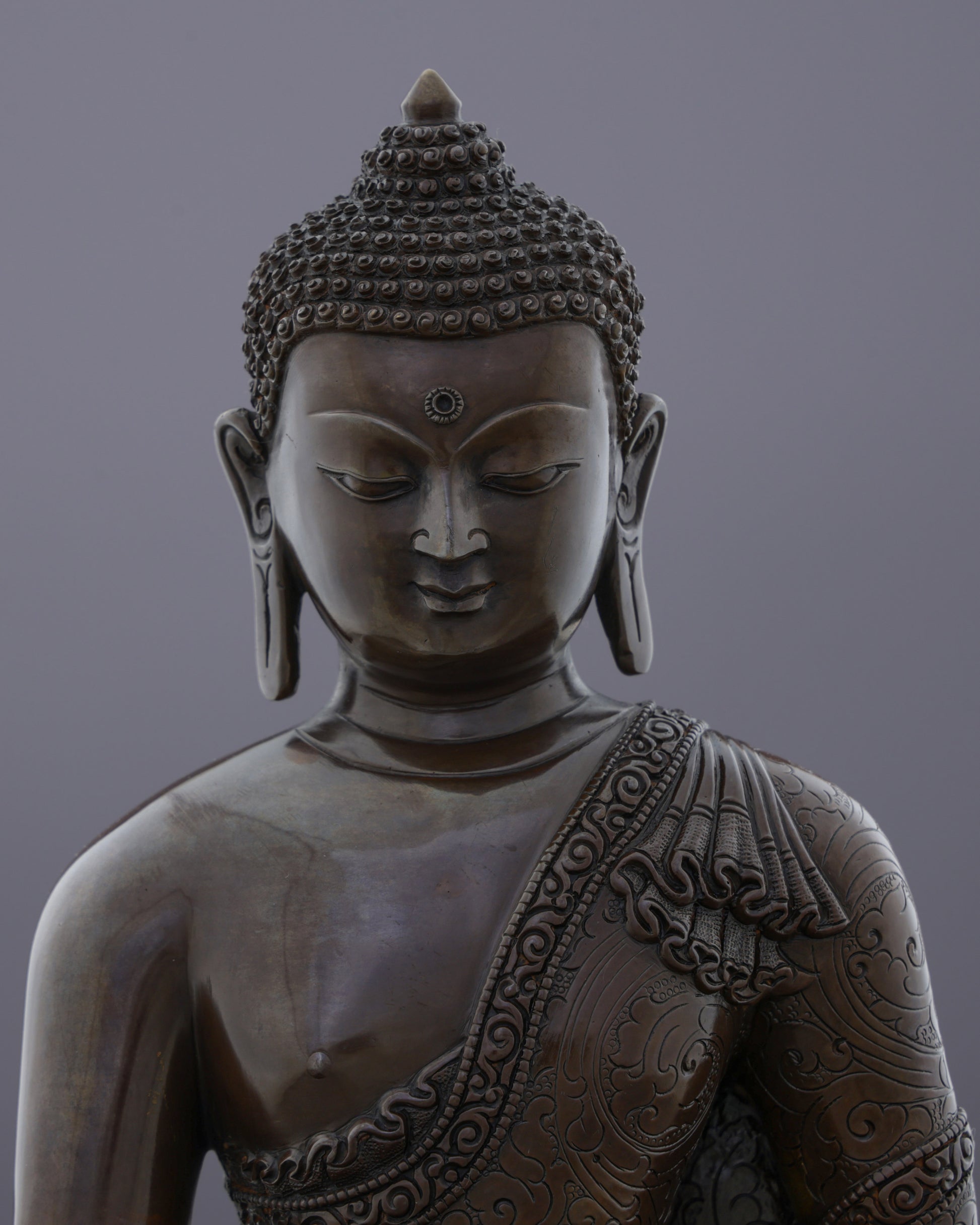 Oxidized Sakyamuni Buddha Statue | Radiant Embodiment of Enlightenment - Authentic Handcrafted Statue