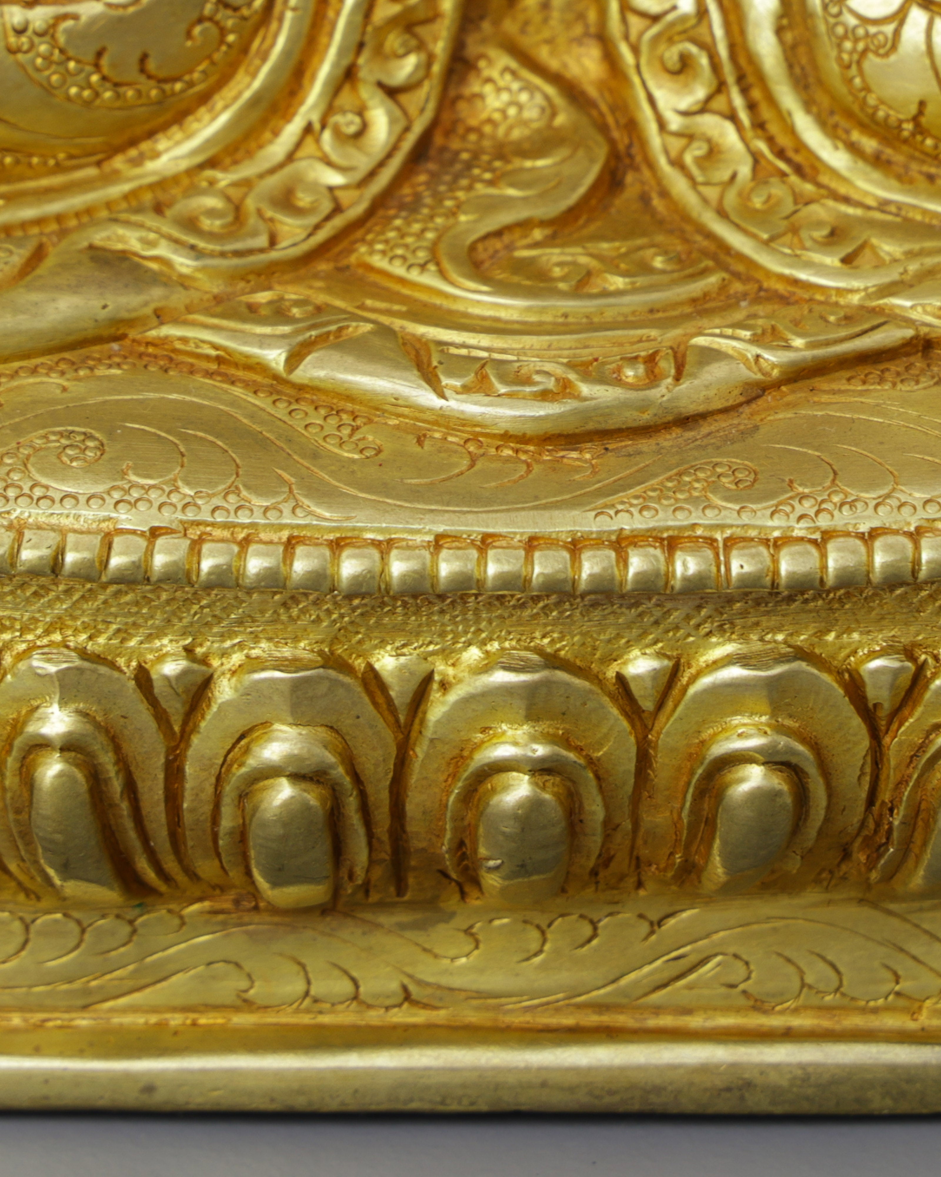 Eternal Purity | The 24K Gold-Gilded Vajrasattva Statue from Nepal