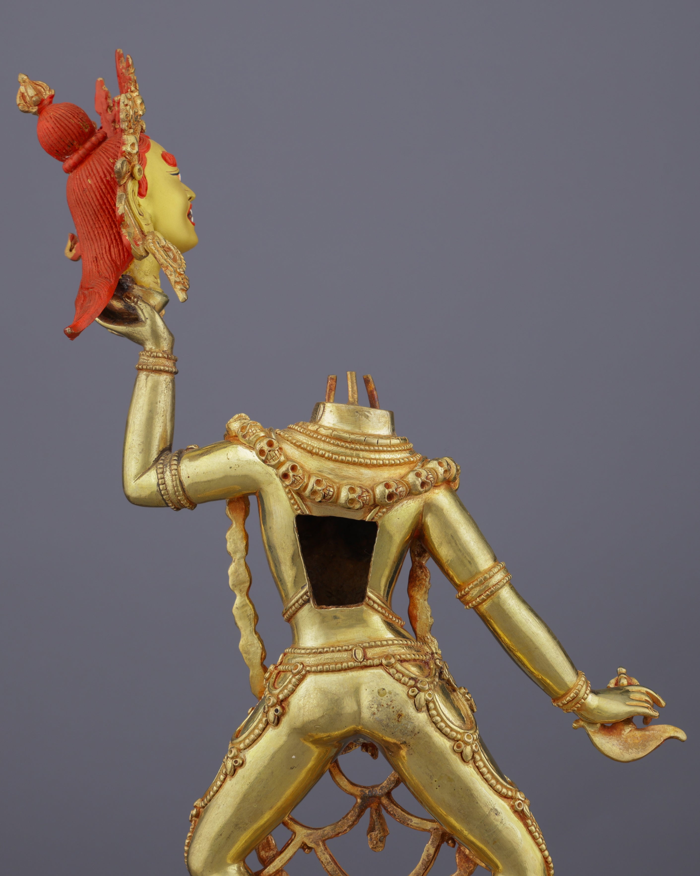 Chinnamasta Statue | Golden Embodiment of Transcendent Wisdom and Self-Sacrifice