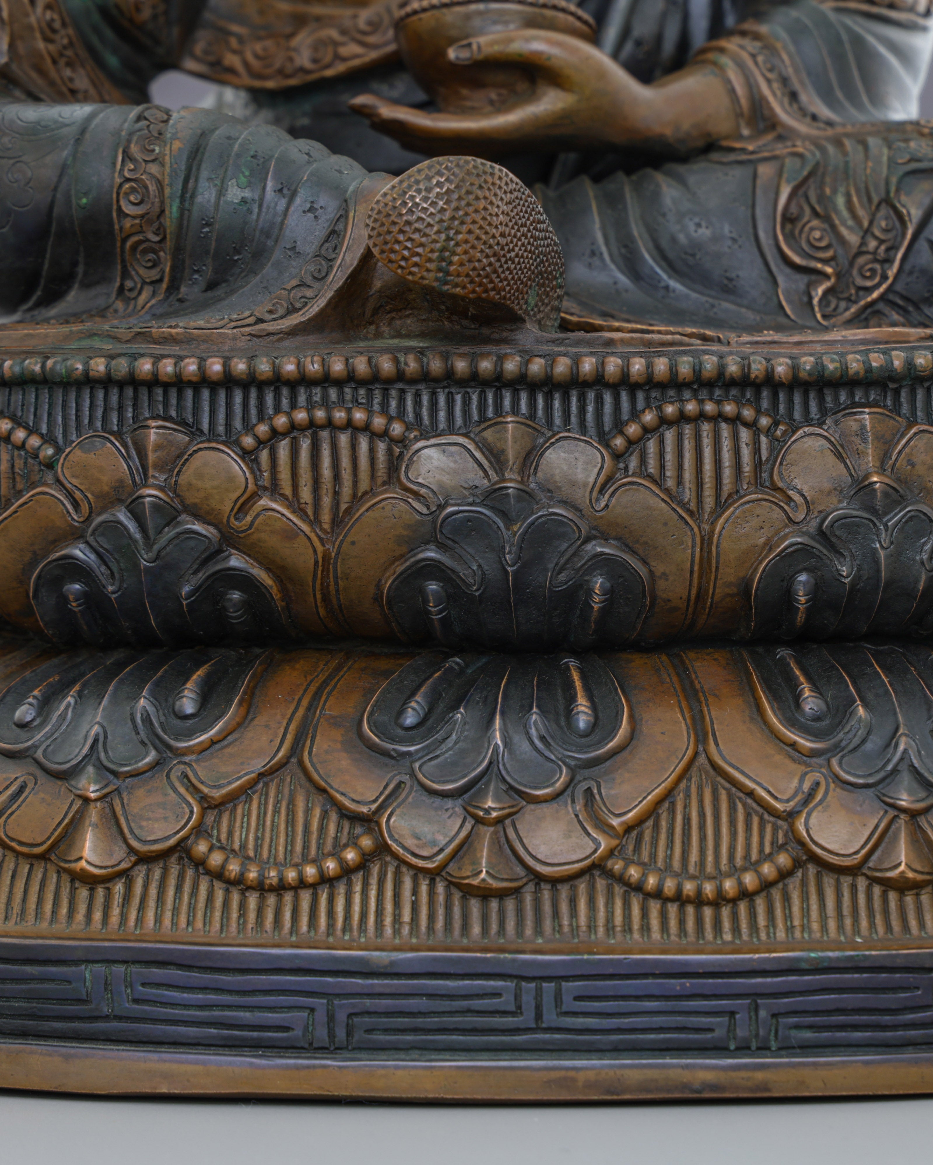 Guru Rinpoche Statue | The Lotus-Born Master in Sacred Bronze