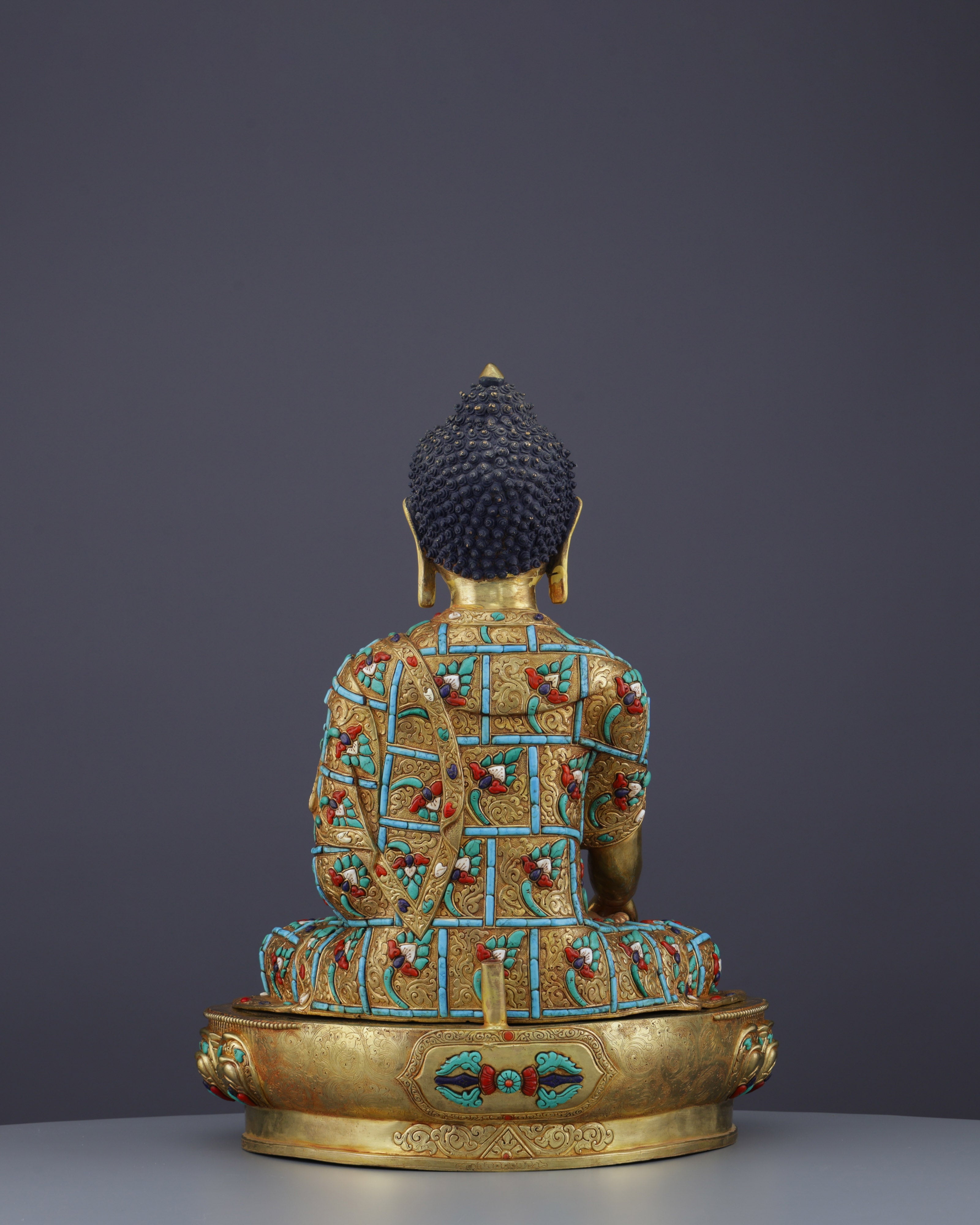 Sakyamuni Buddha Statue | Magnificent Enlightenment in Gold and Gems