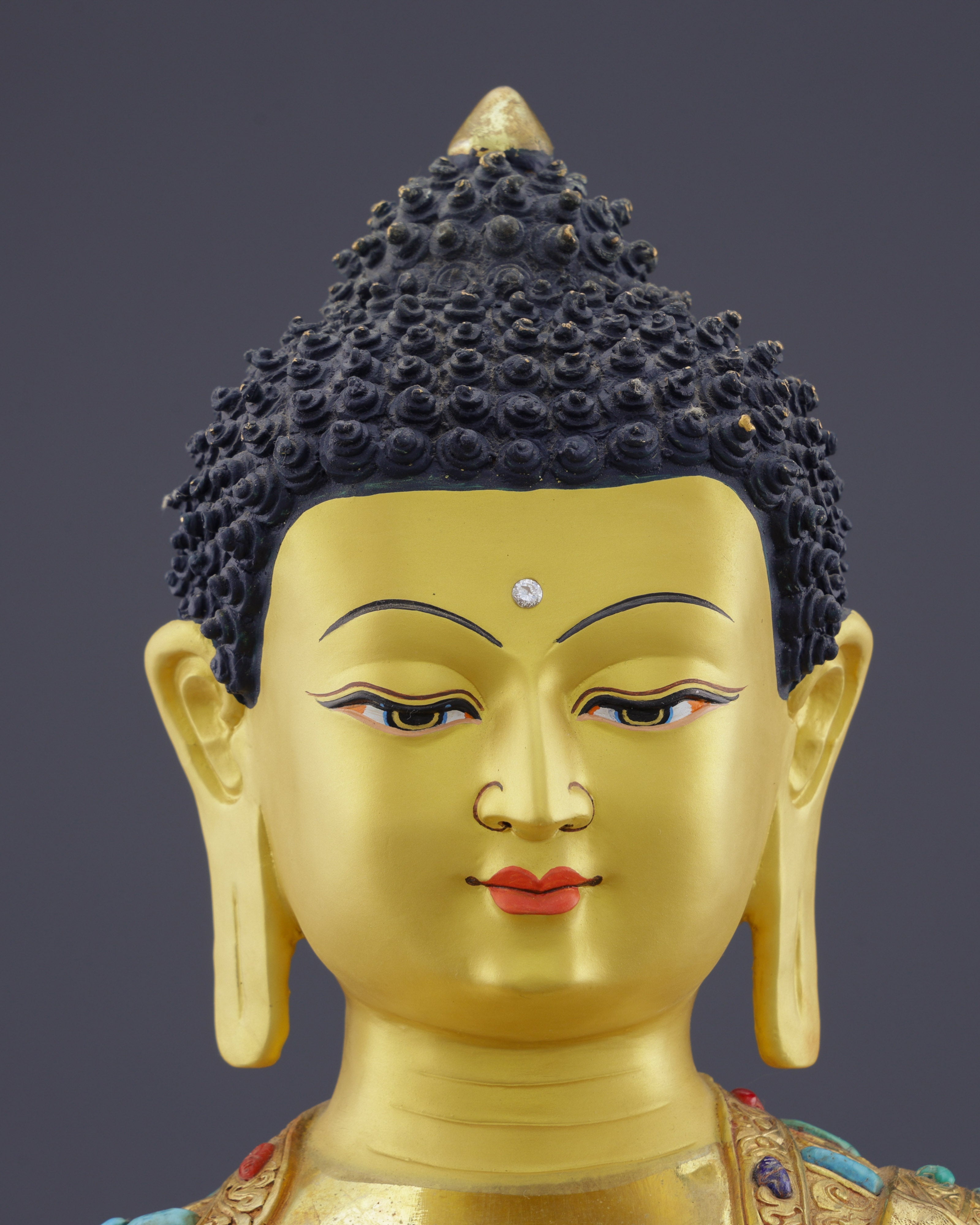 Sakyamuni Buddha Statue | Magnificent Enlightenment in Gold and Gems