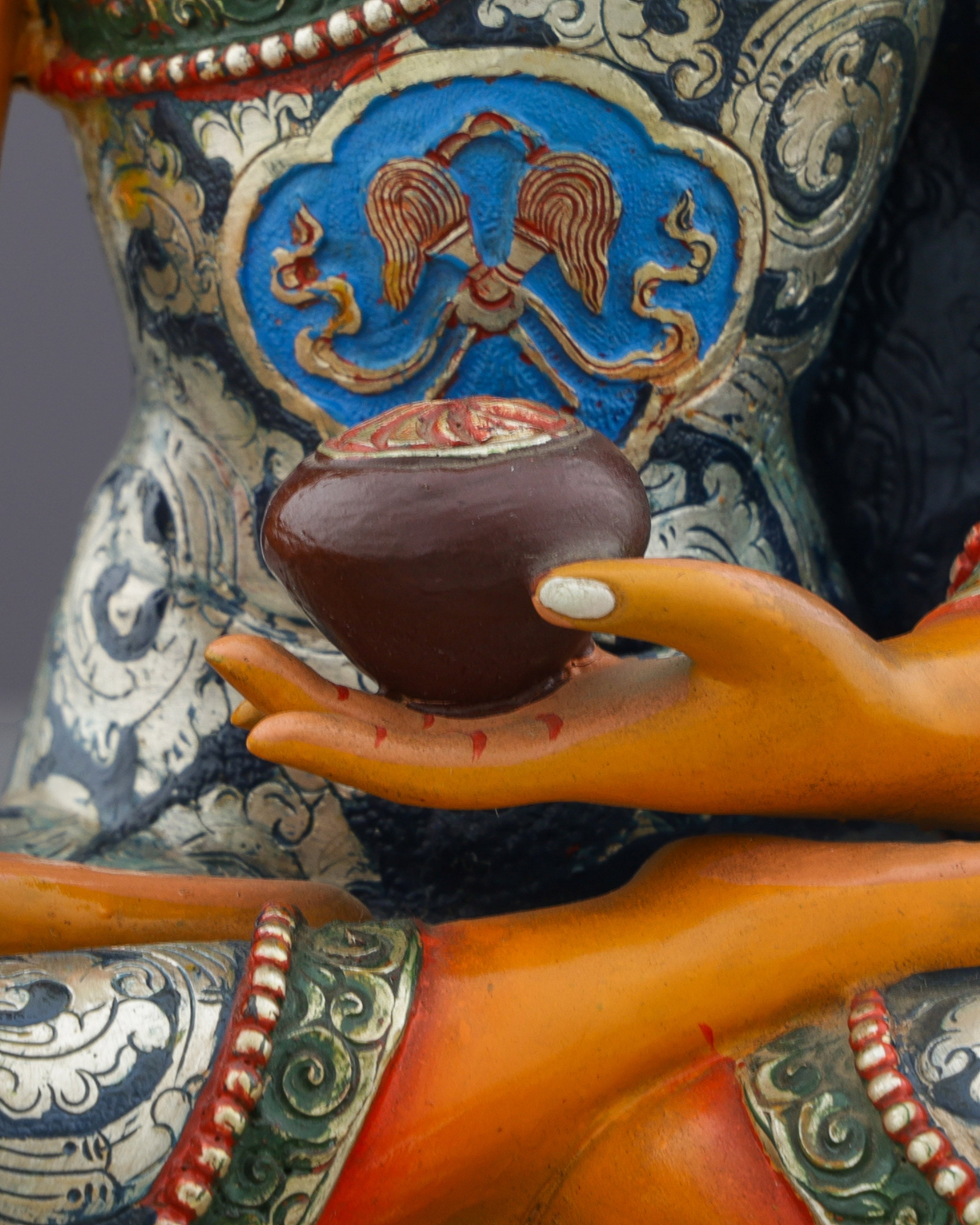 Golden Awakening | Masterfully Crafted Sakyamuni Buddha Statue&nbsp;