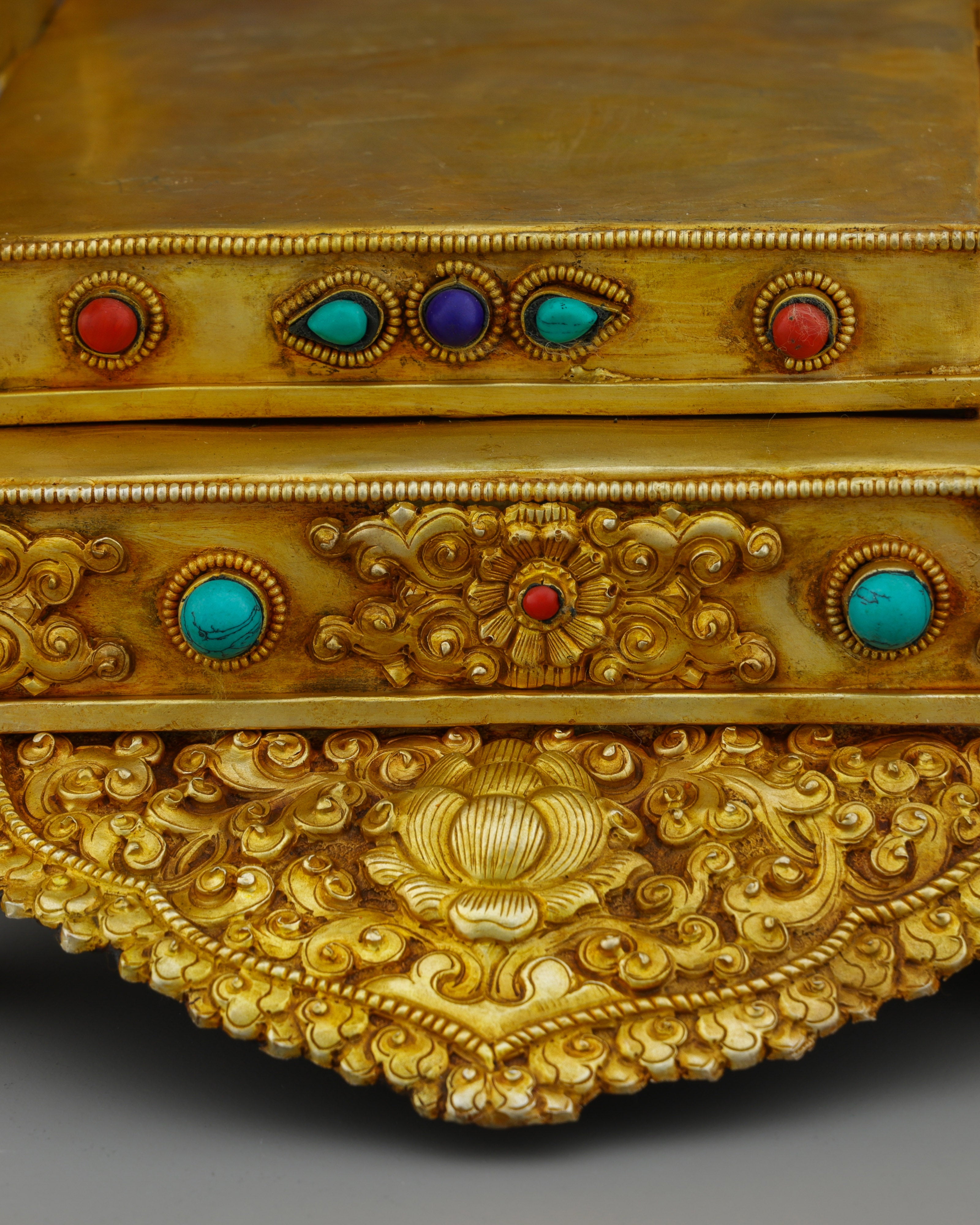 Enthroned Compassion | Magnificent Chengresi on Celestial Throne