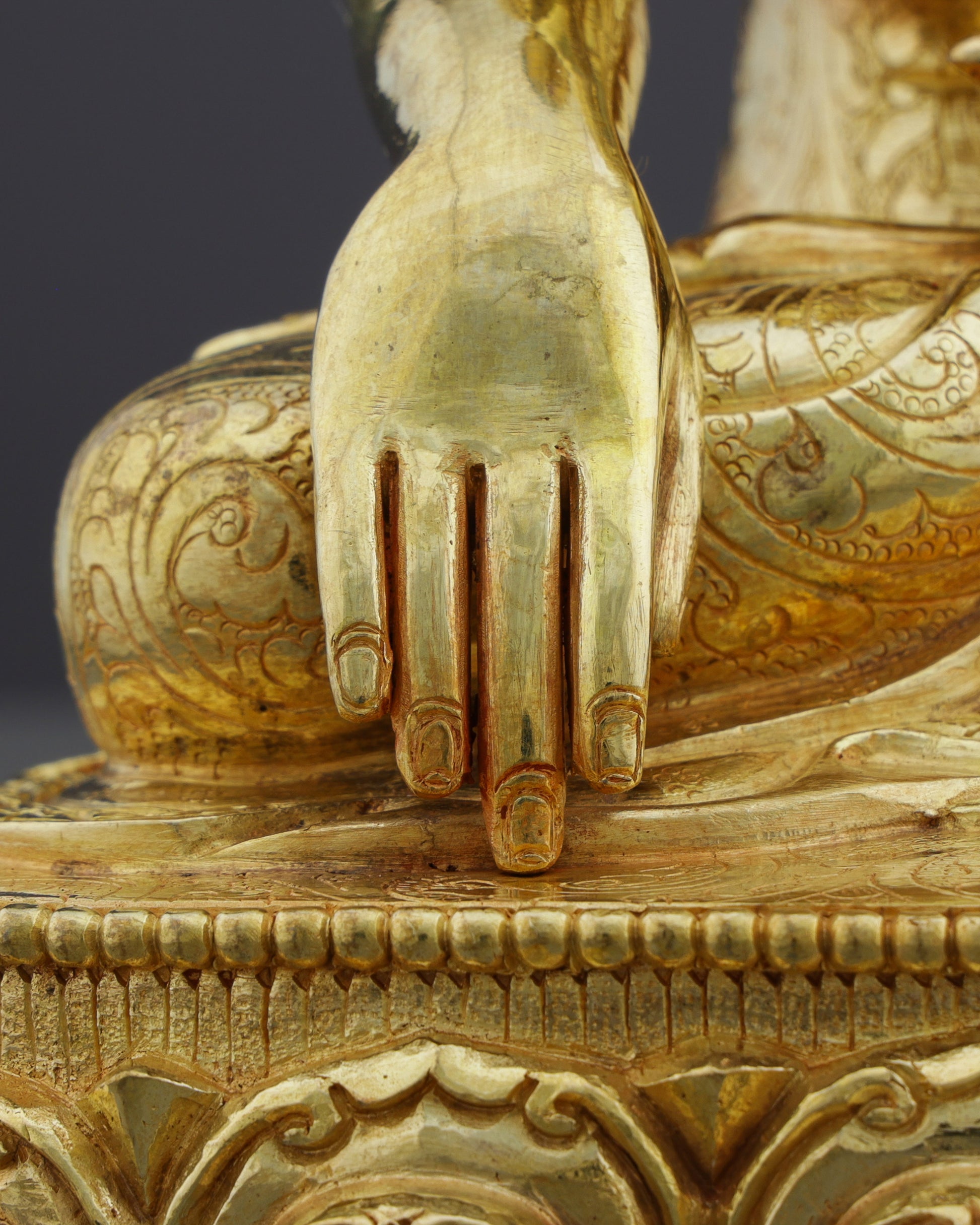 Enlightened Serenity | Handcrafted Sakyamuni Buddha Statue - Authentic Handcrafted Statue