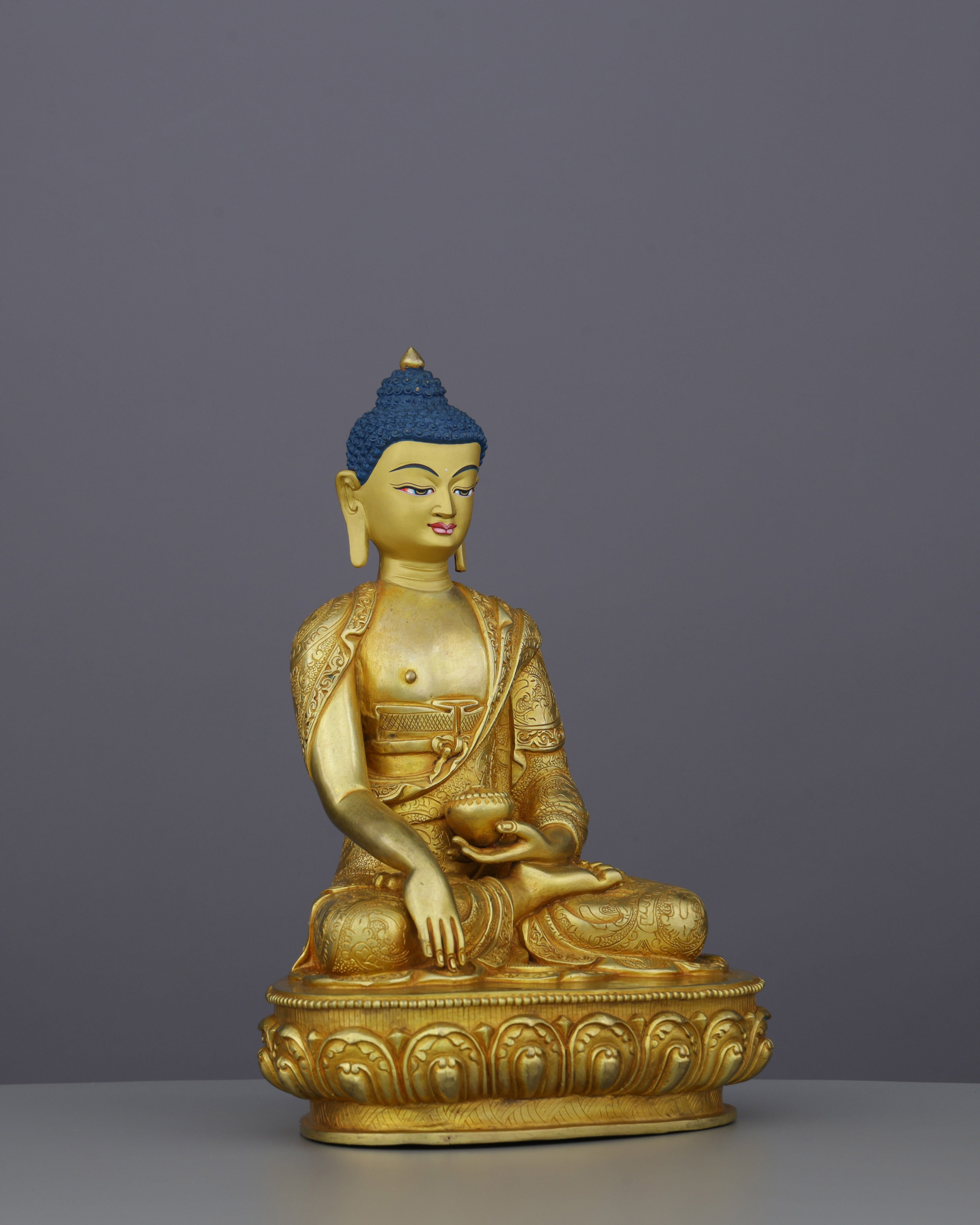 Golden Reverence | Handcrafted Sakyamuni Buddha Statue