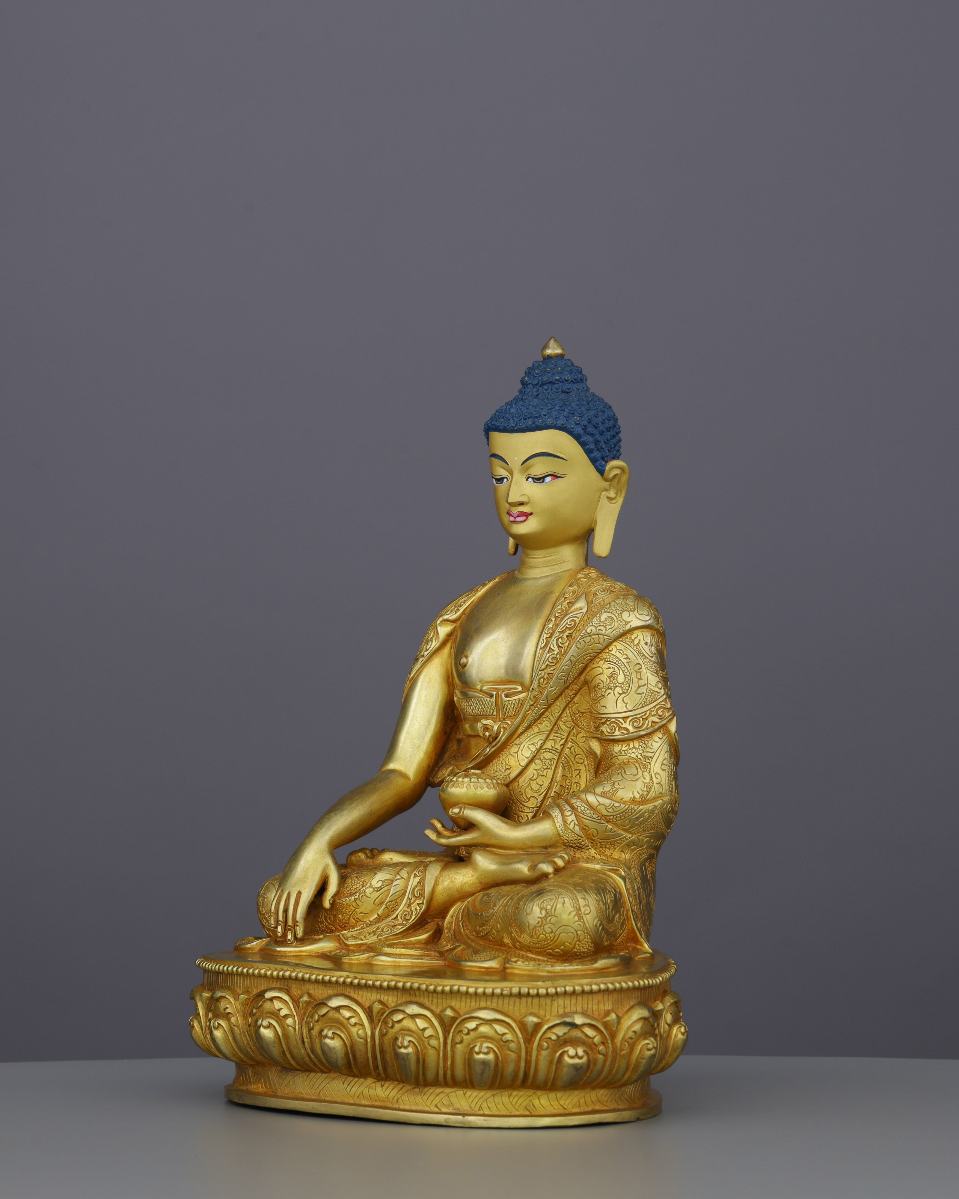 Golden Reverence | Handcrafted Sakyamuni Buddha Statue