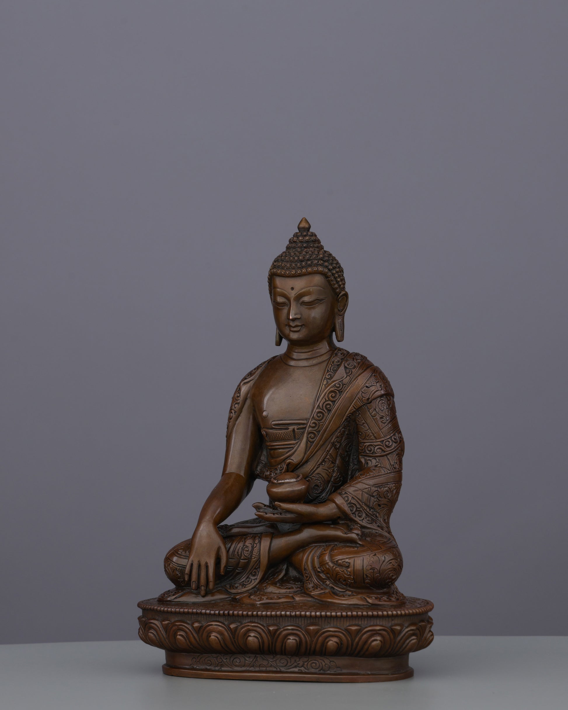 Sacred Himalayan Craft | Oxidized Sakyamuni Buddha Statue - Authentic Handcrafted Statue