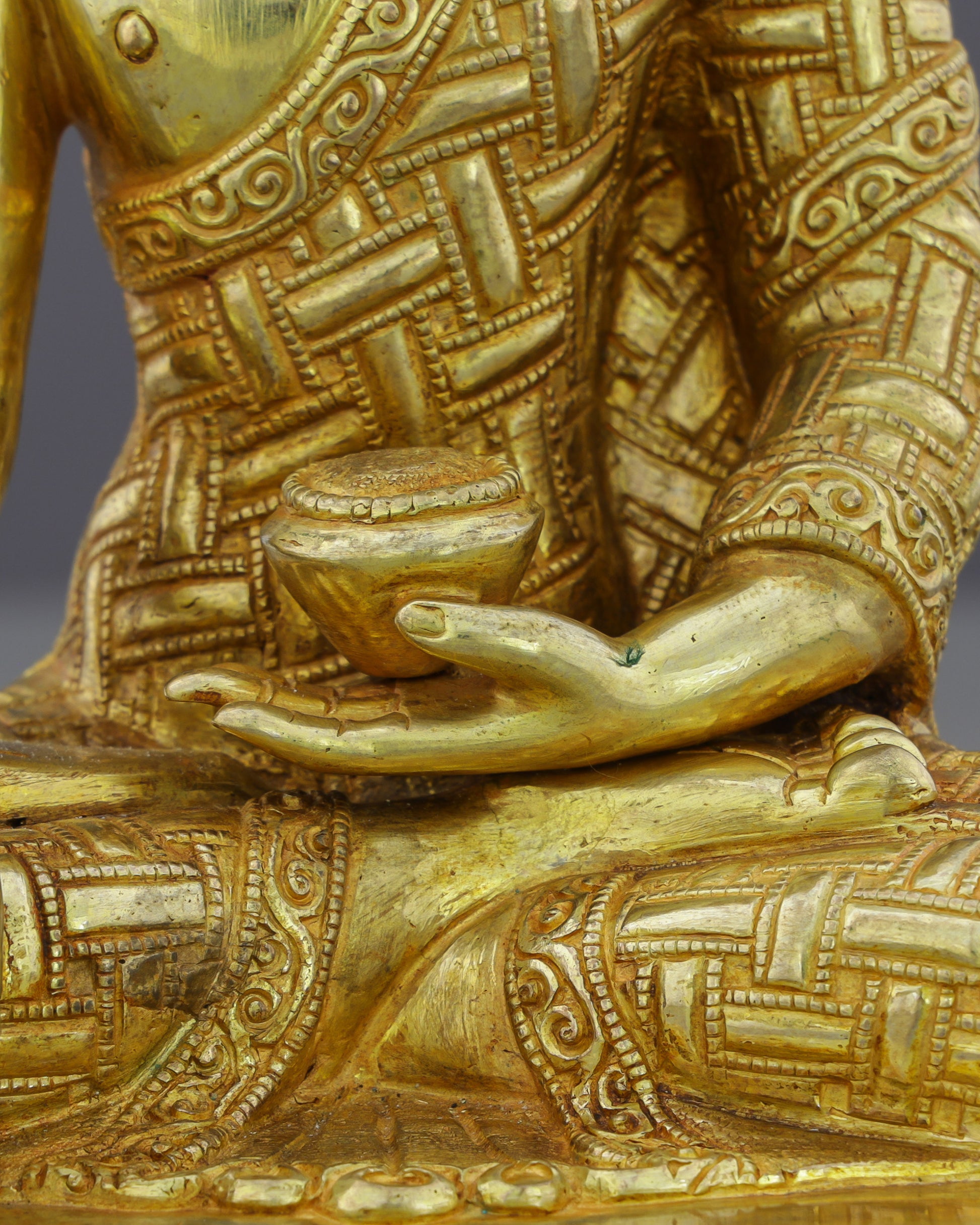 Luminous Peace | Handcrafted Sakyamuni Buddha Statue - Authentic Handcrafted Statue