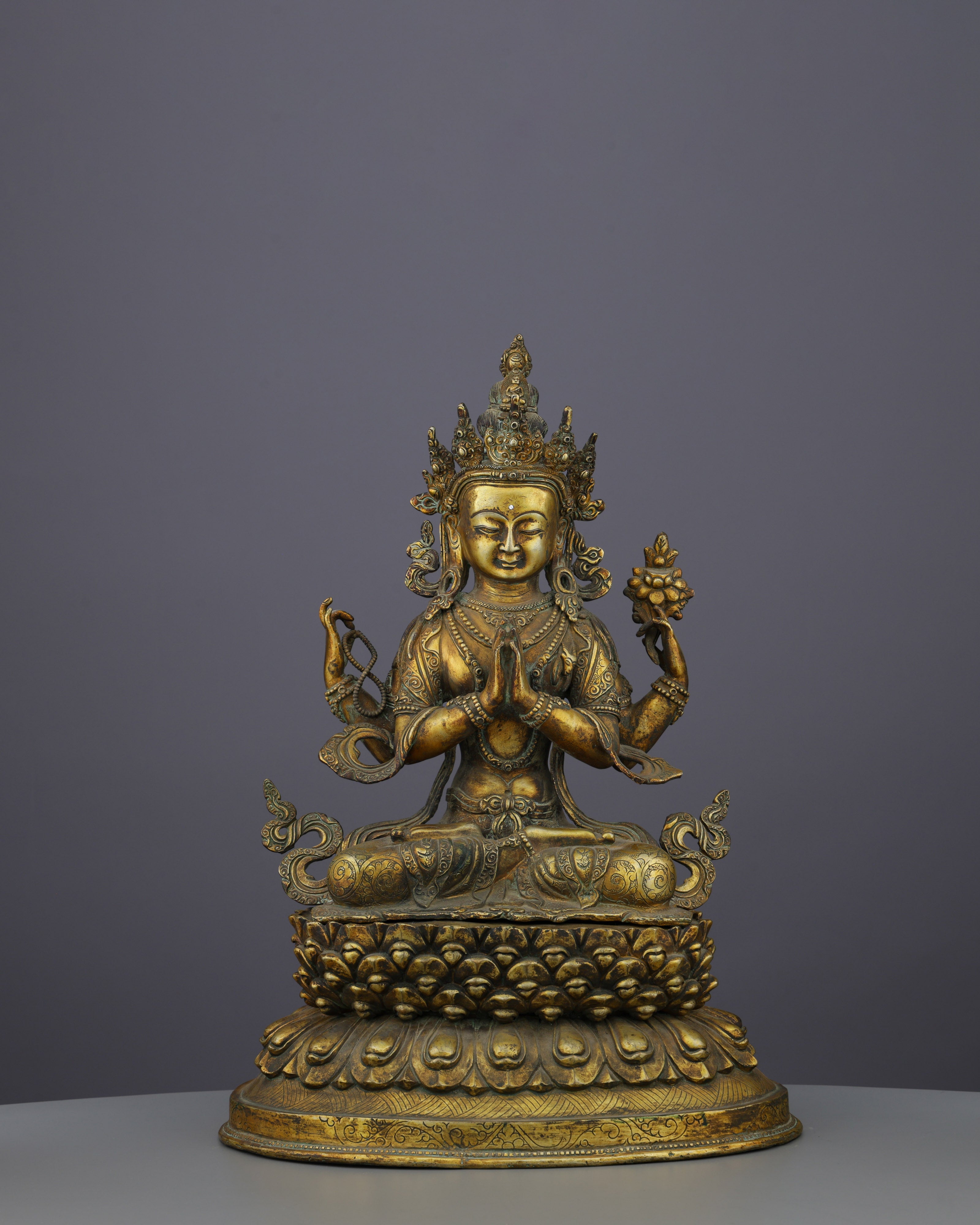 Antique Chengresi Statue | Golden Guardian of Compassion