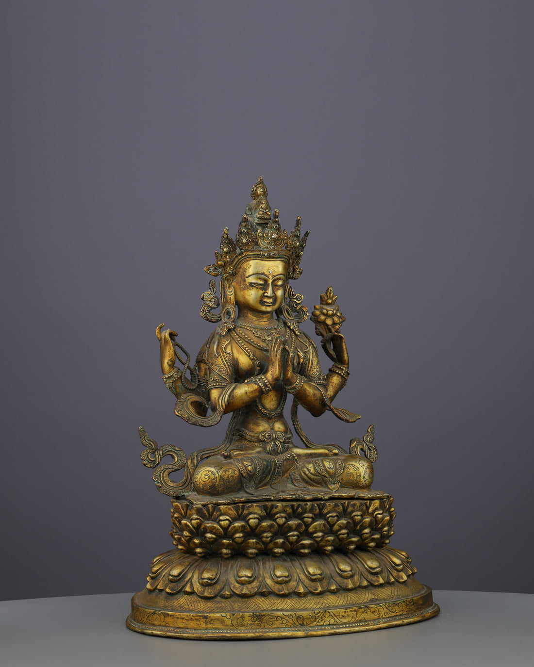 Antique Chengresi Statue | Golden Guardian of Compassion