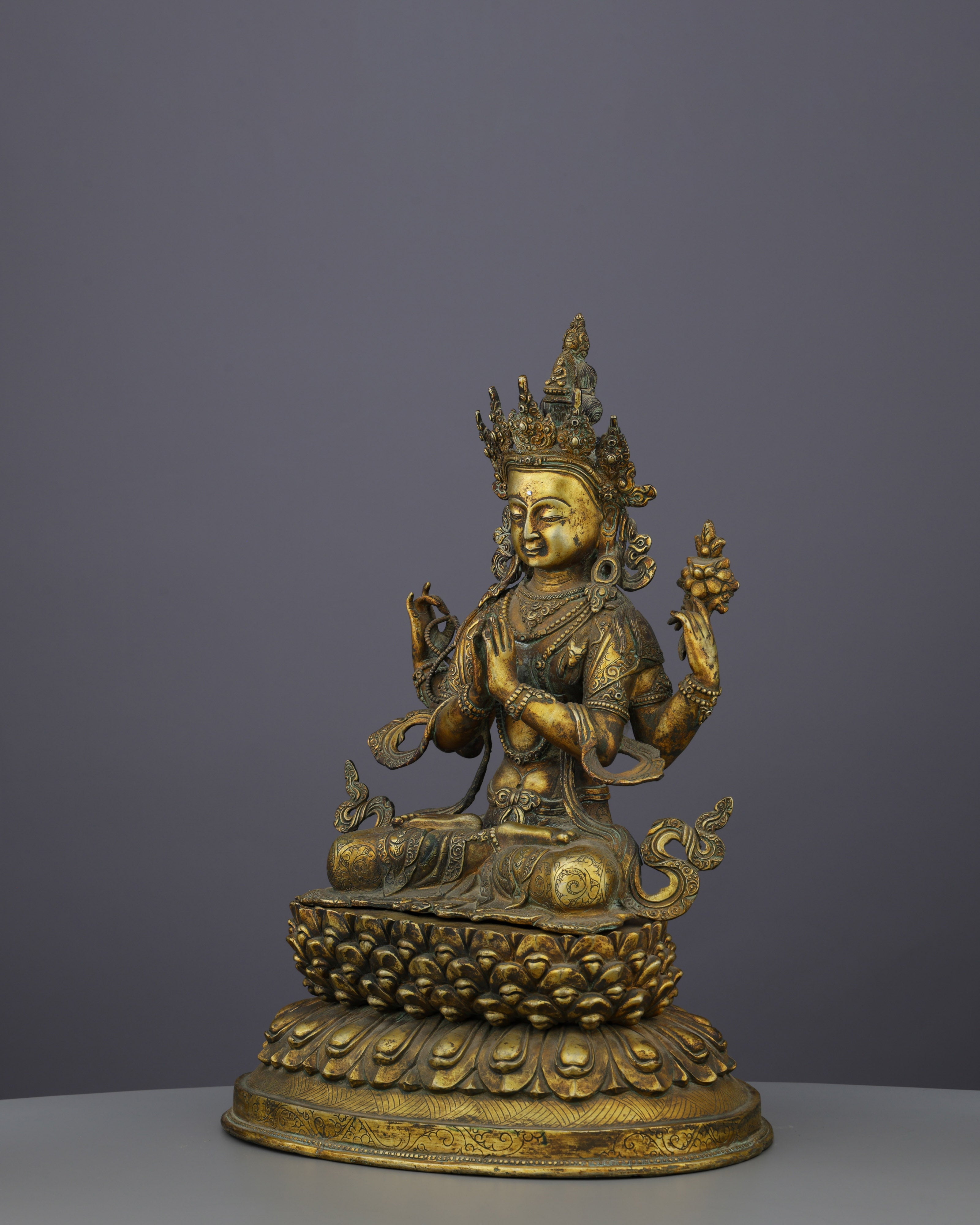 Antique Chengresi Statue | Golden Guardian of Compassion