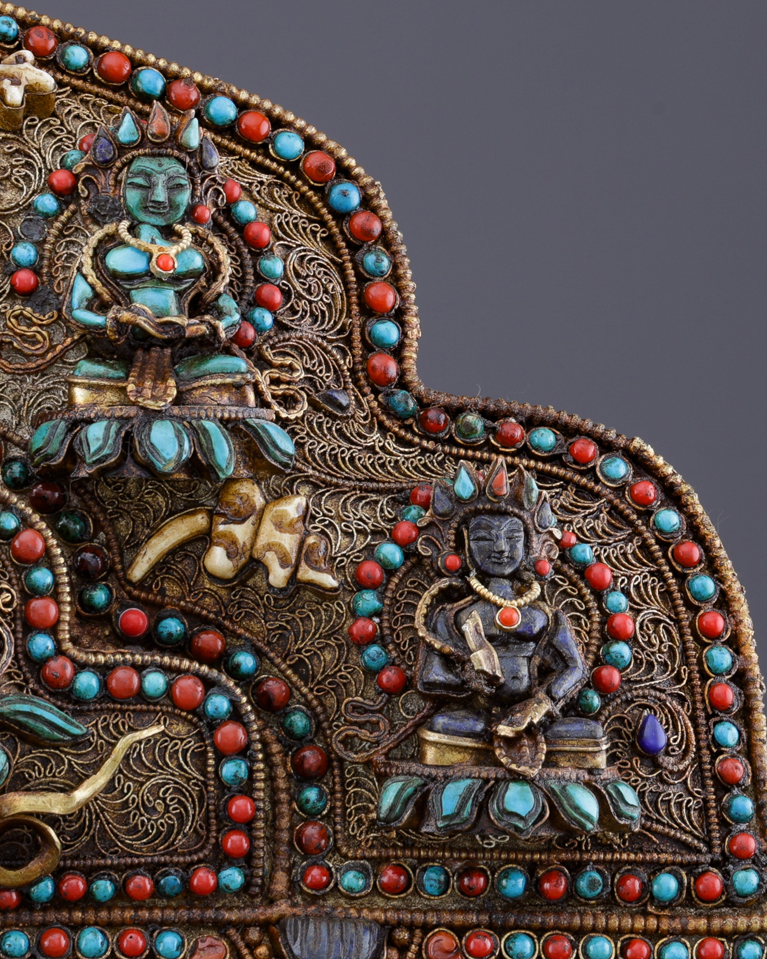 Divine Protection Enshrined | Majestic Tibetan Mahakala Gau