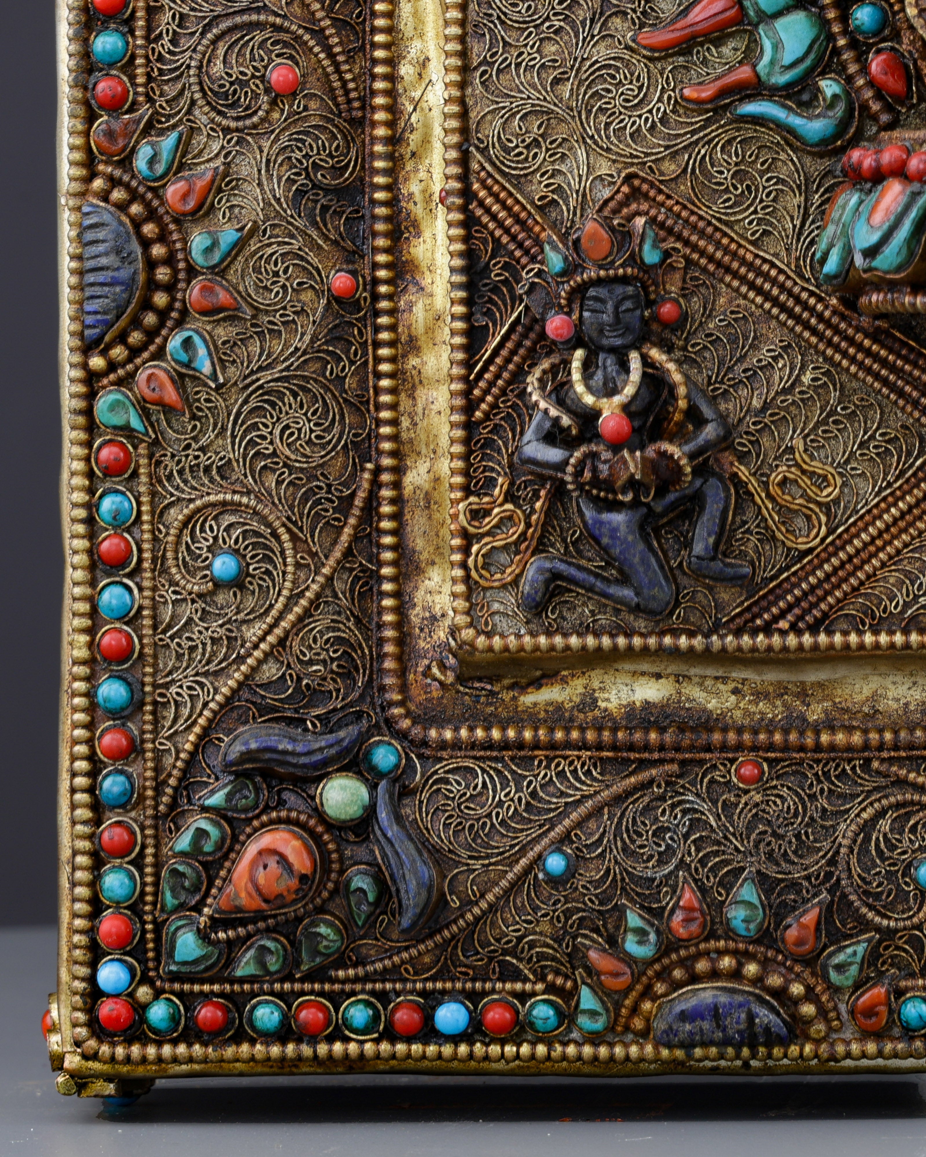 Divine Protection Enshrined | Majestic Tibetan Mahakala Gau