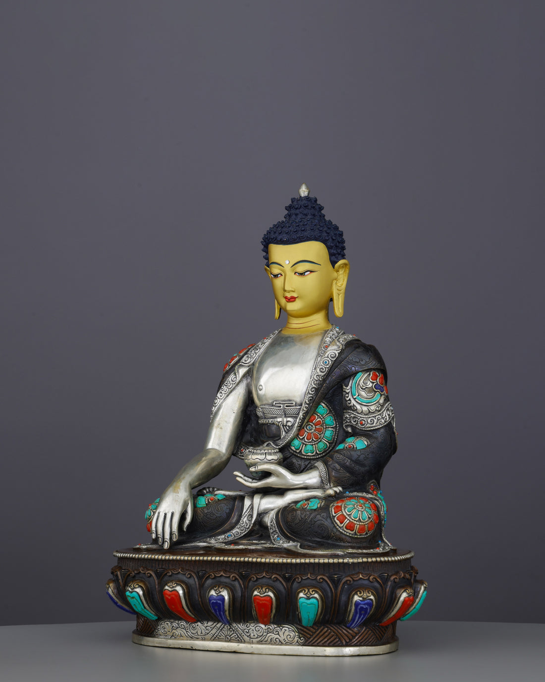 Magnificent Oxidized Shakyamuni Buddha | Timeless Nepalese Spiritual Treasure - Handcrafted Buddhist Statue - Authentic Sacred Art
