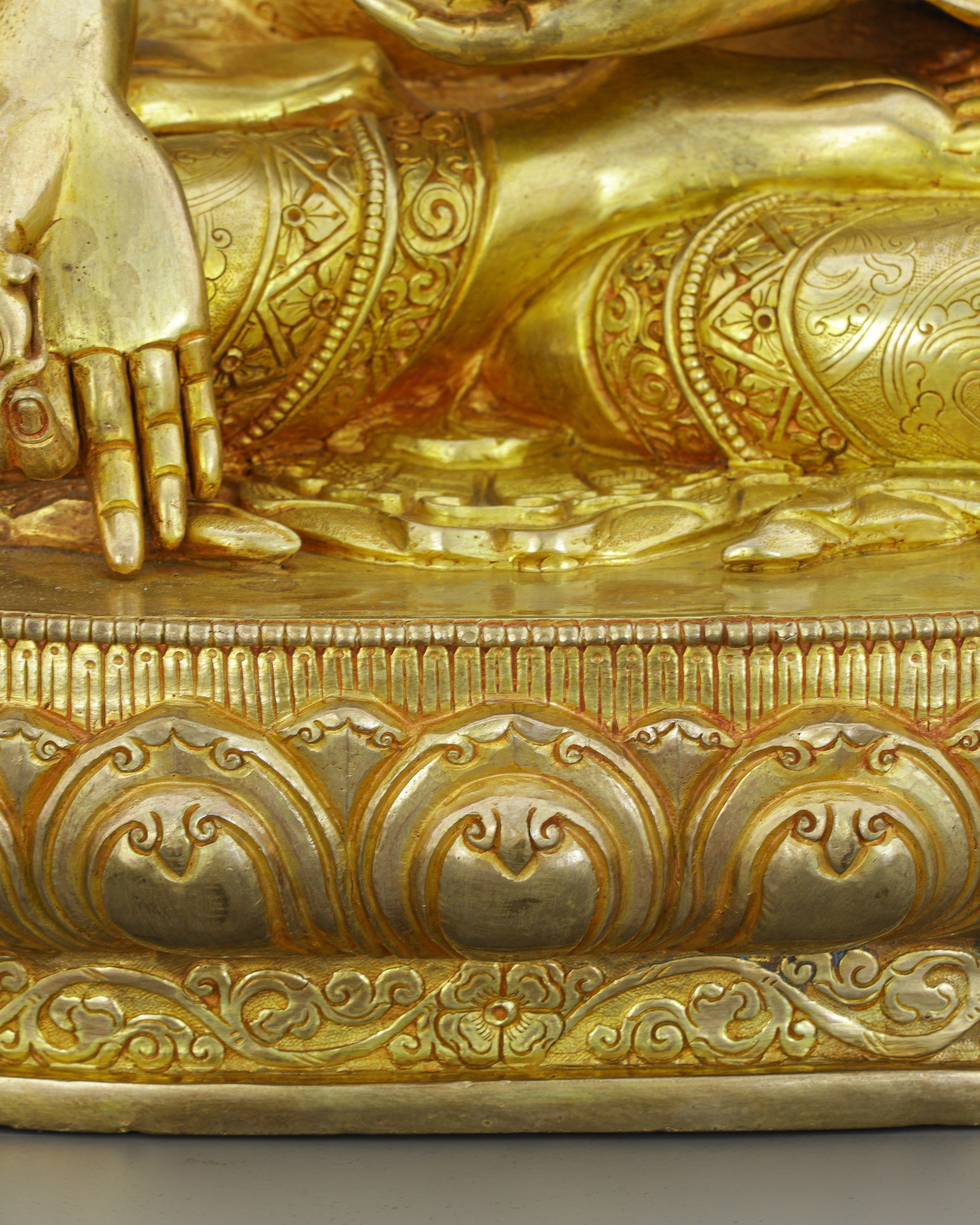 Healing Radiance | Exquisite 24K Gold Medicine Buddha Statue