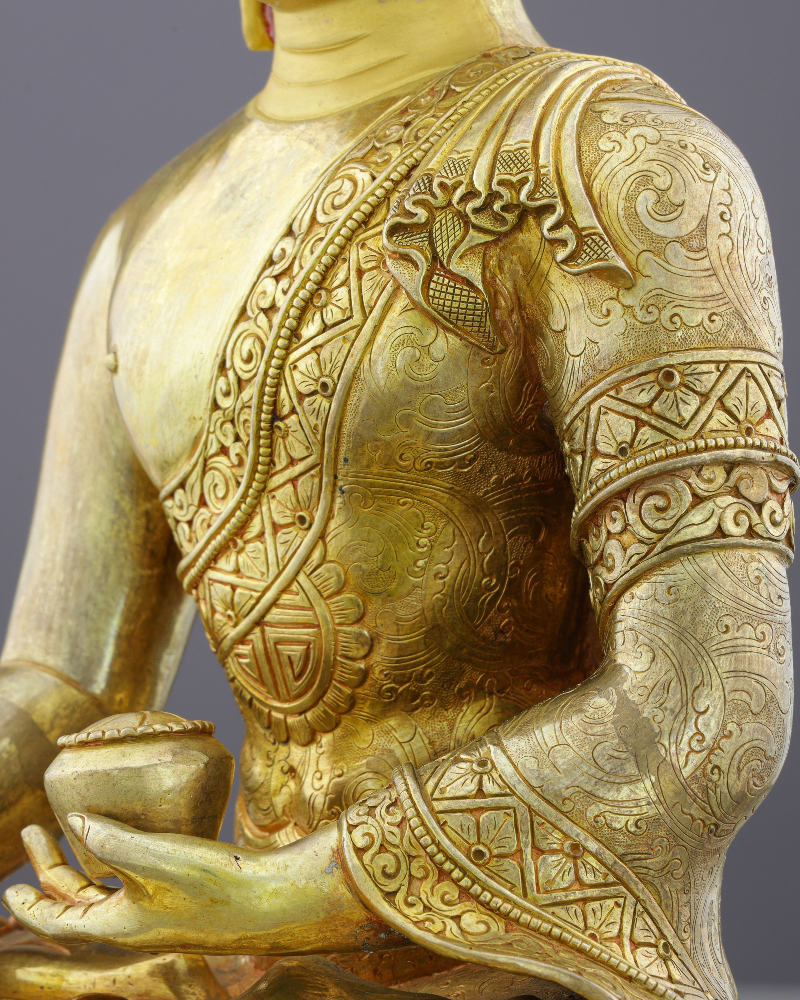 Enlightenment Embodied | Stunning 24K Gold Sakyamuni Buddha Statue