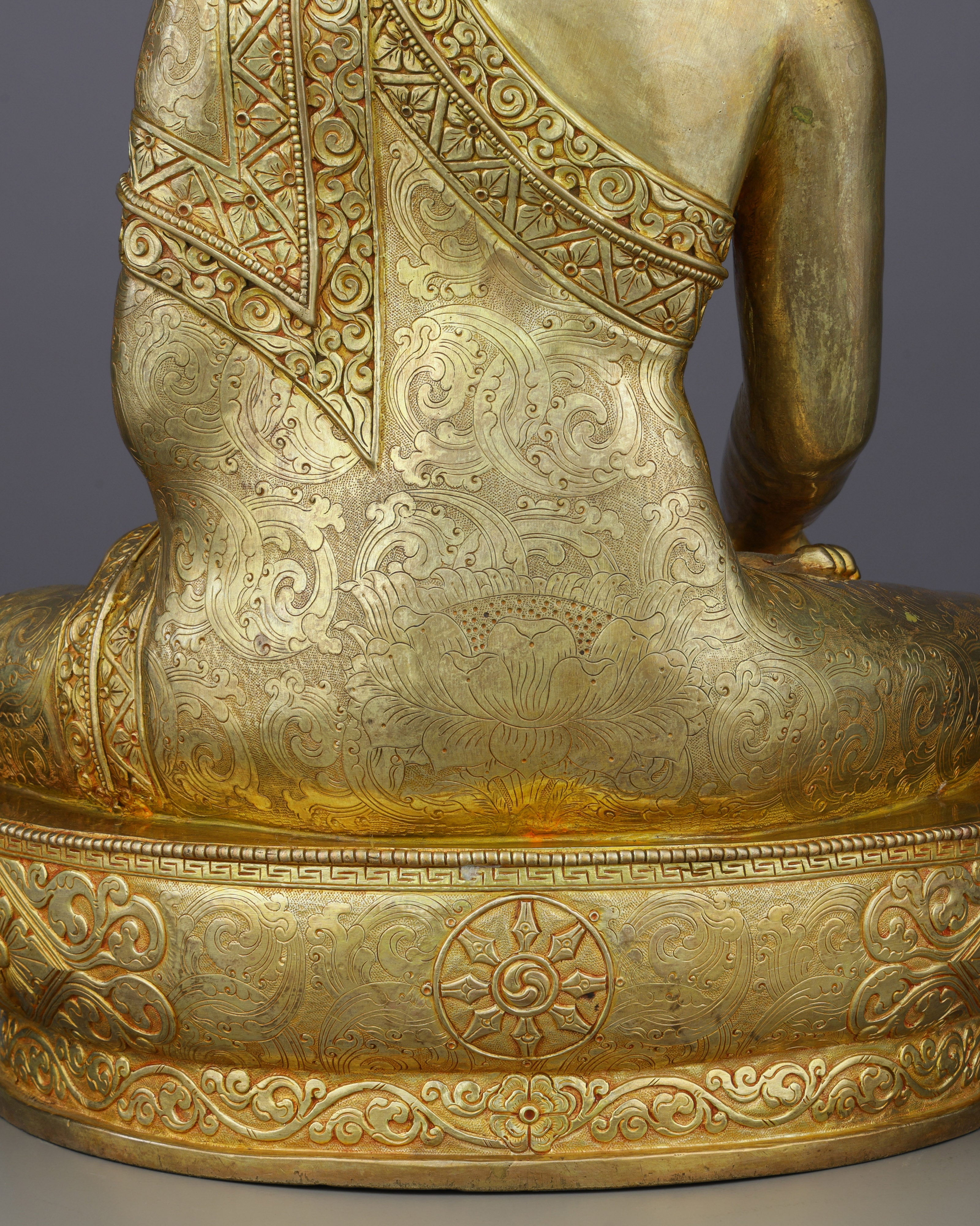 Enlightenment Embodied | Stunning 24K Gold Sakyamuni Buddha Statue