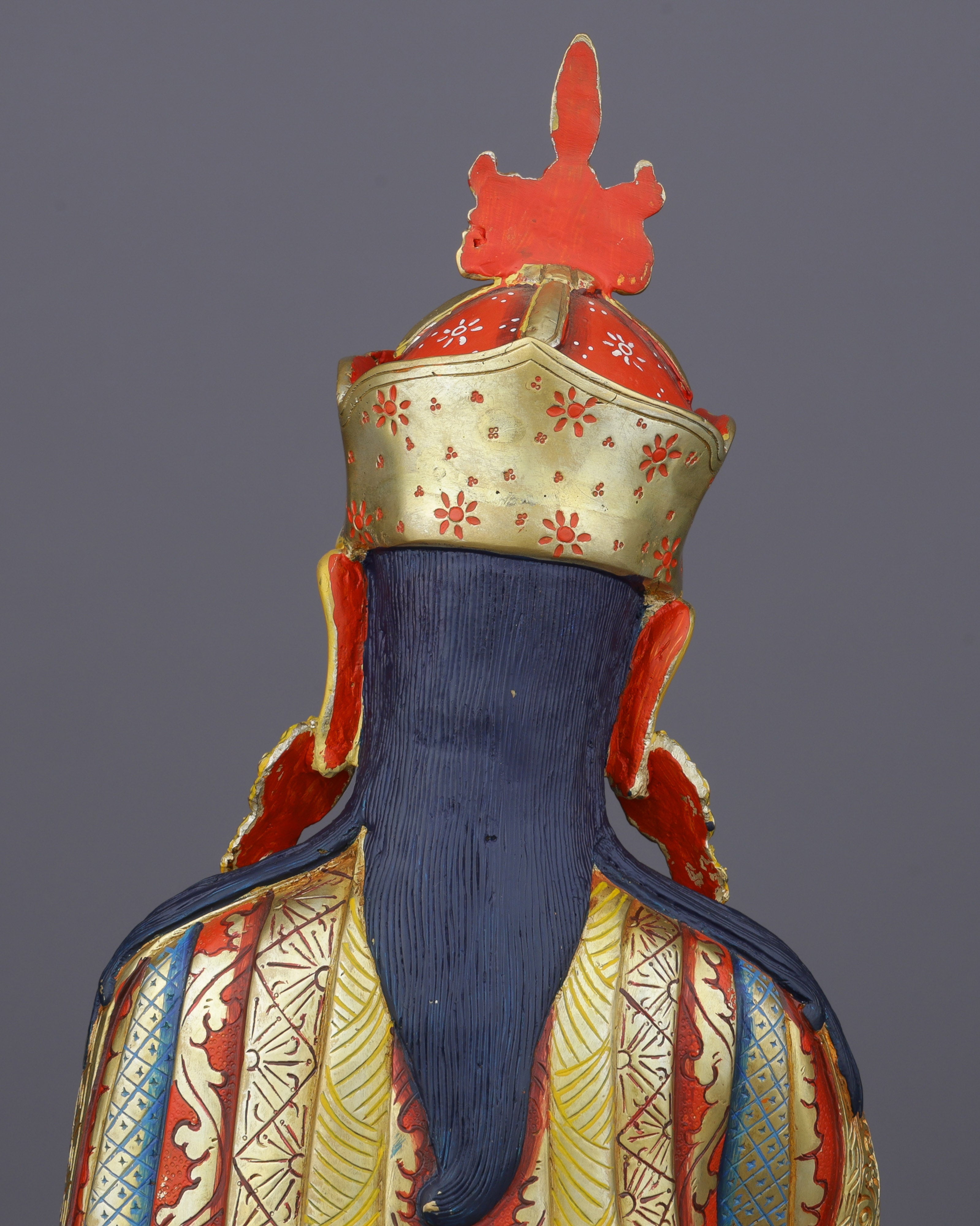 Magnificent Guru Rinpoche Statue | Sacred Nepalese Craftsmanship in Gold