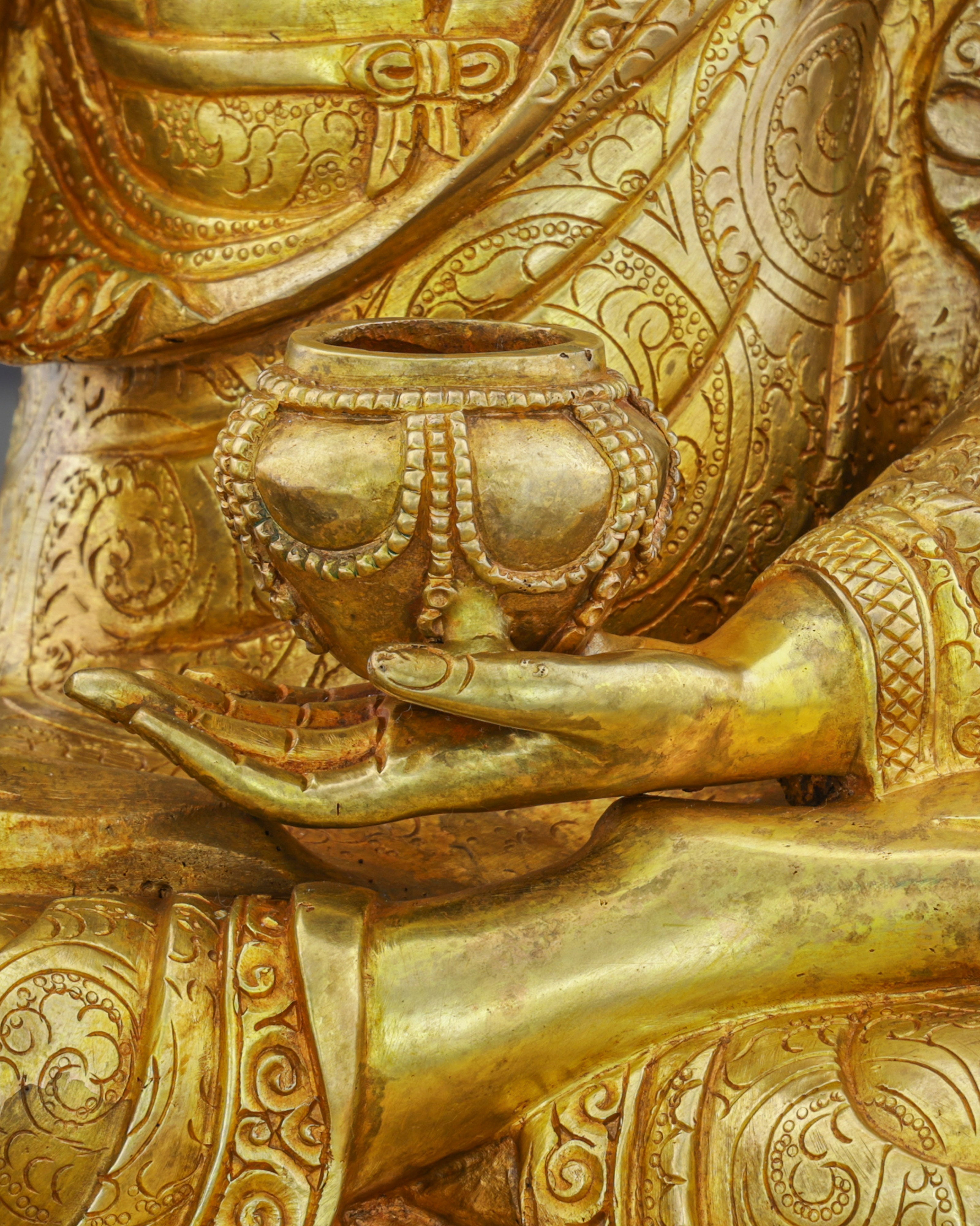 Magnificent Sakyamuni Buddha Statue | Nepalese Heritage in Pure Gold