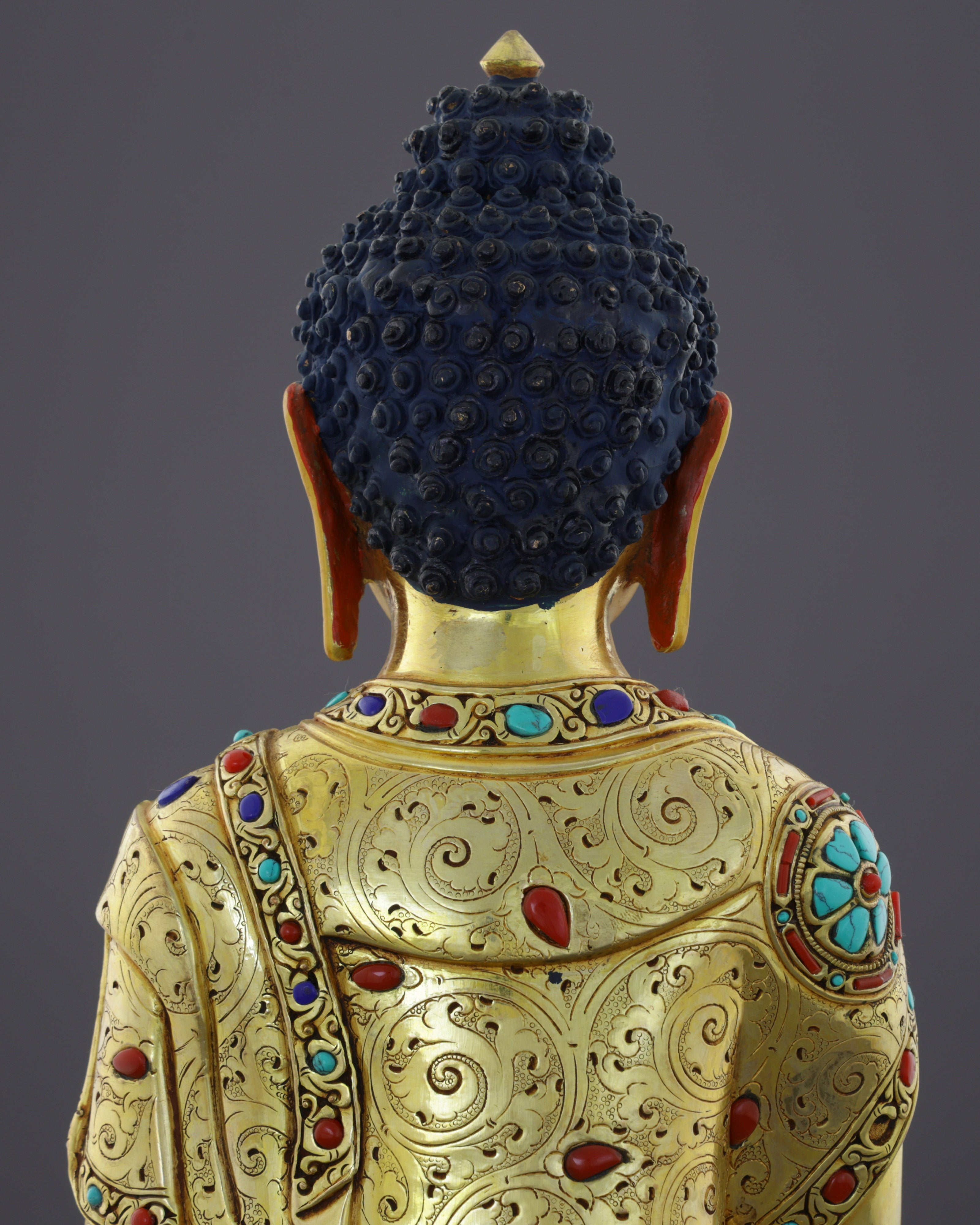 Sakyamuni Buddha | Where Ancient Wisdom Meets Himalayan Gold and Precious Stone