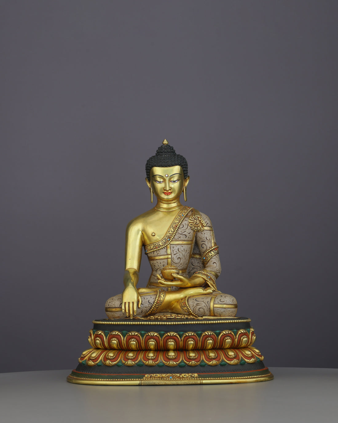Gold, Stillness, and Awakening | Sakyamuni Buddha Statue - Handcrafted Buddhist Statue